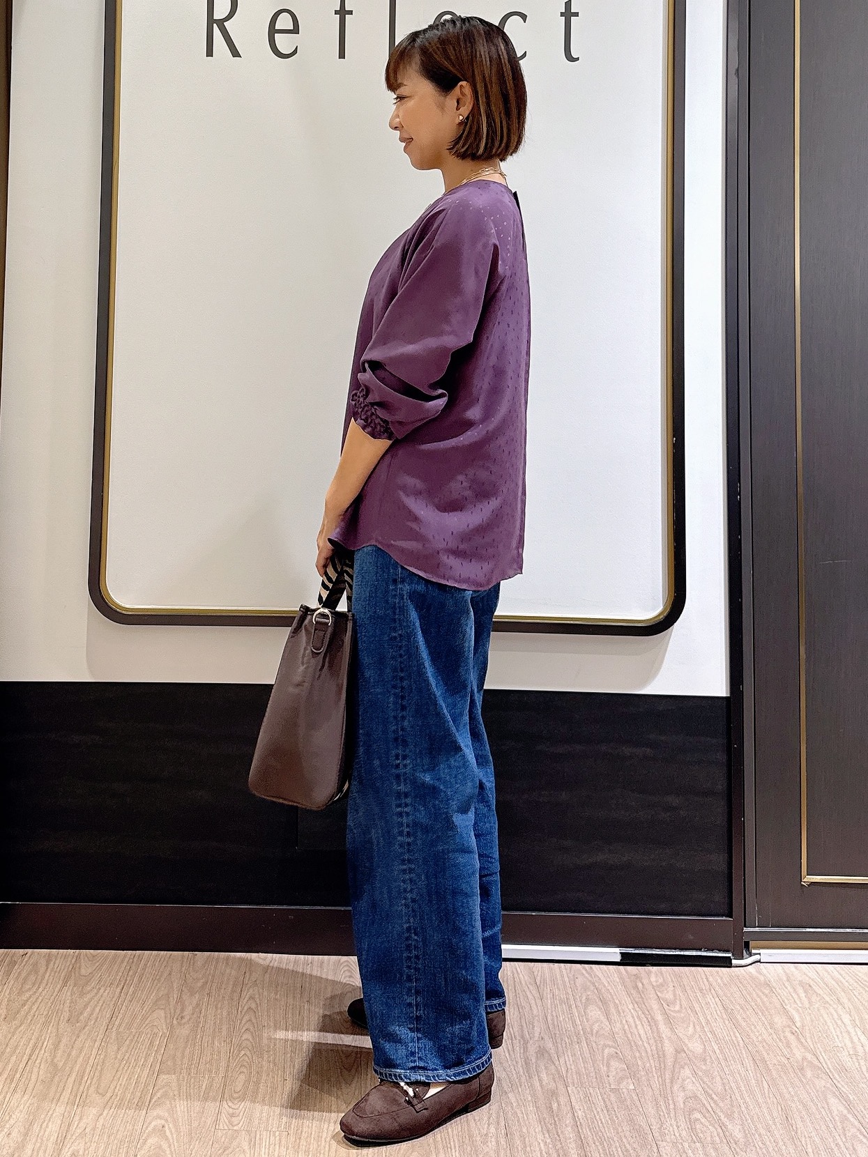 nekoさんの「Reflect｜タックデザイン ラグランスリーブブラウス」を使ったコーディネート