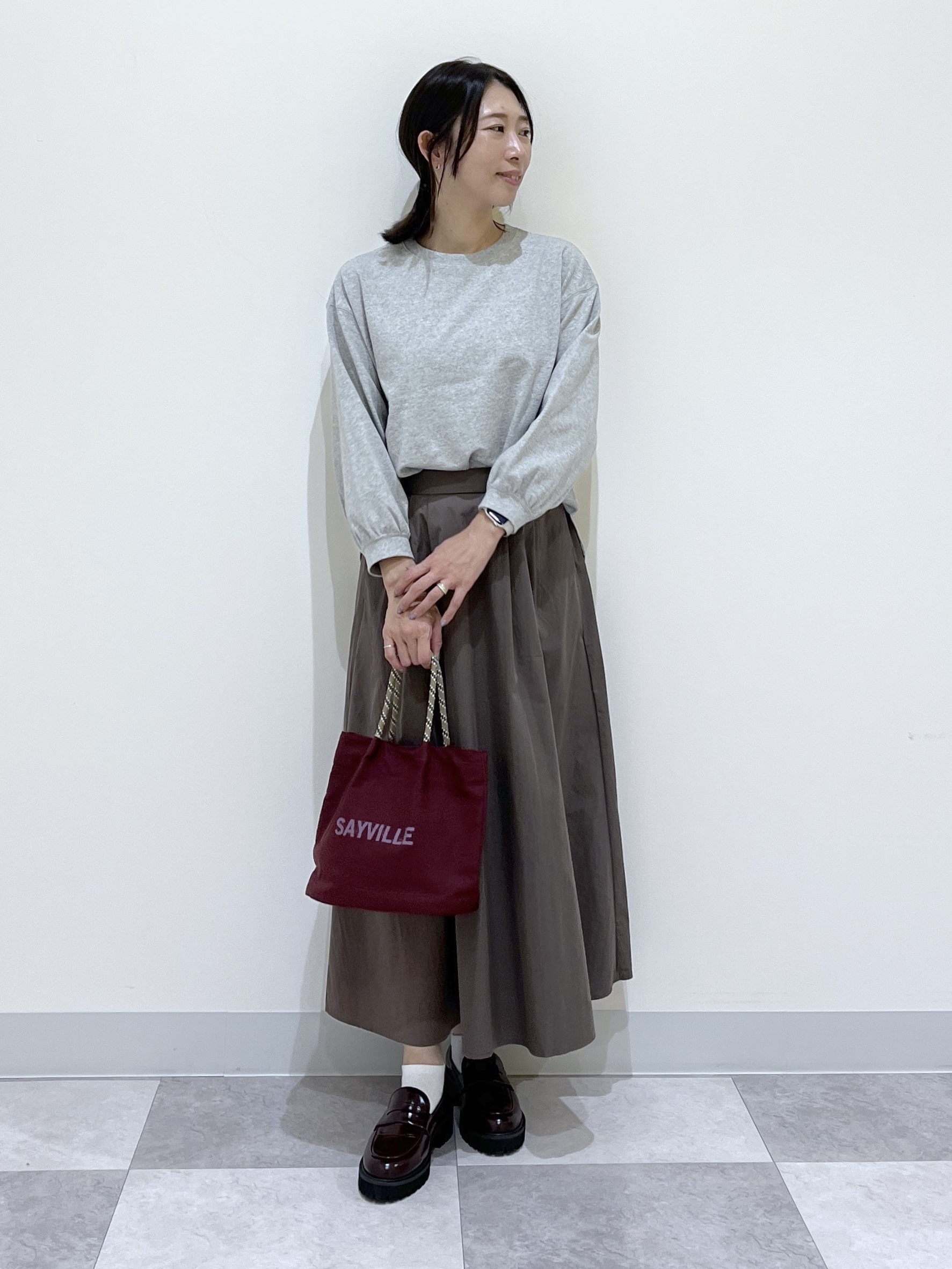 canaさんの「Dessin｜バックヘンリーカットソー長袖」を使ったコーディネート