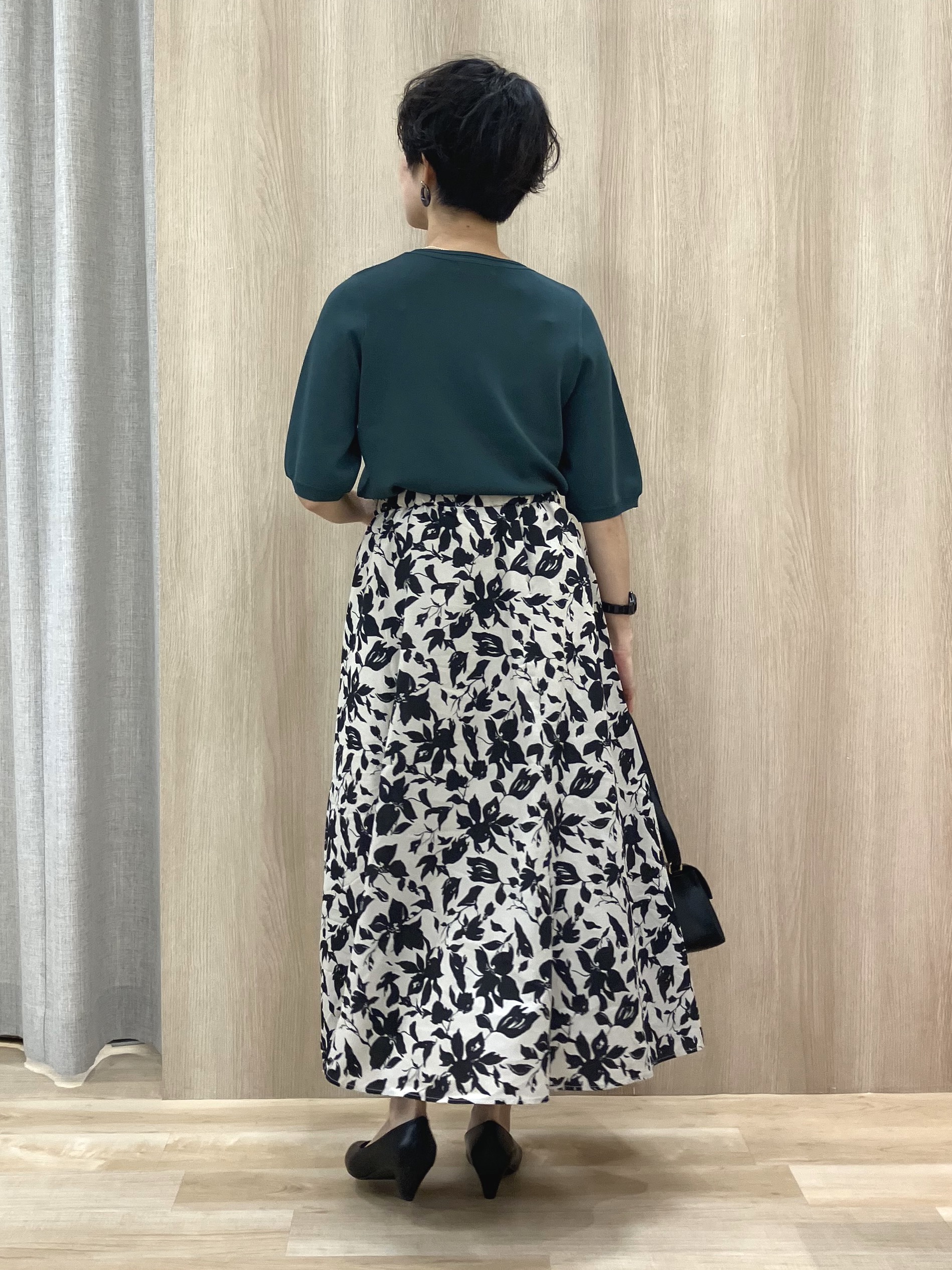 Keiさんの「grove｜バイカラーフラワーフレアスカート」を使ったコーディネート