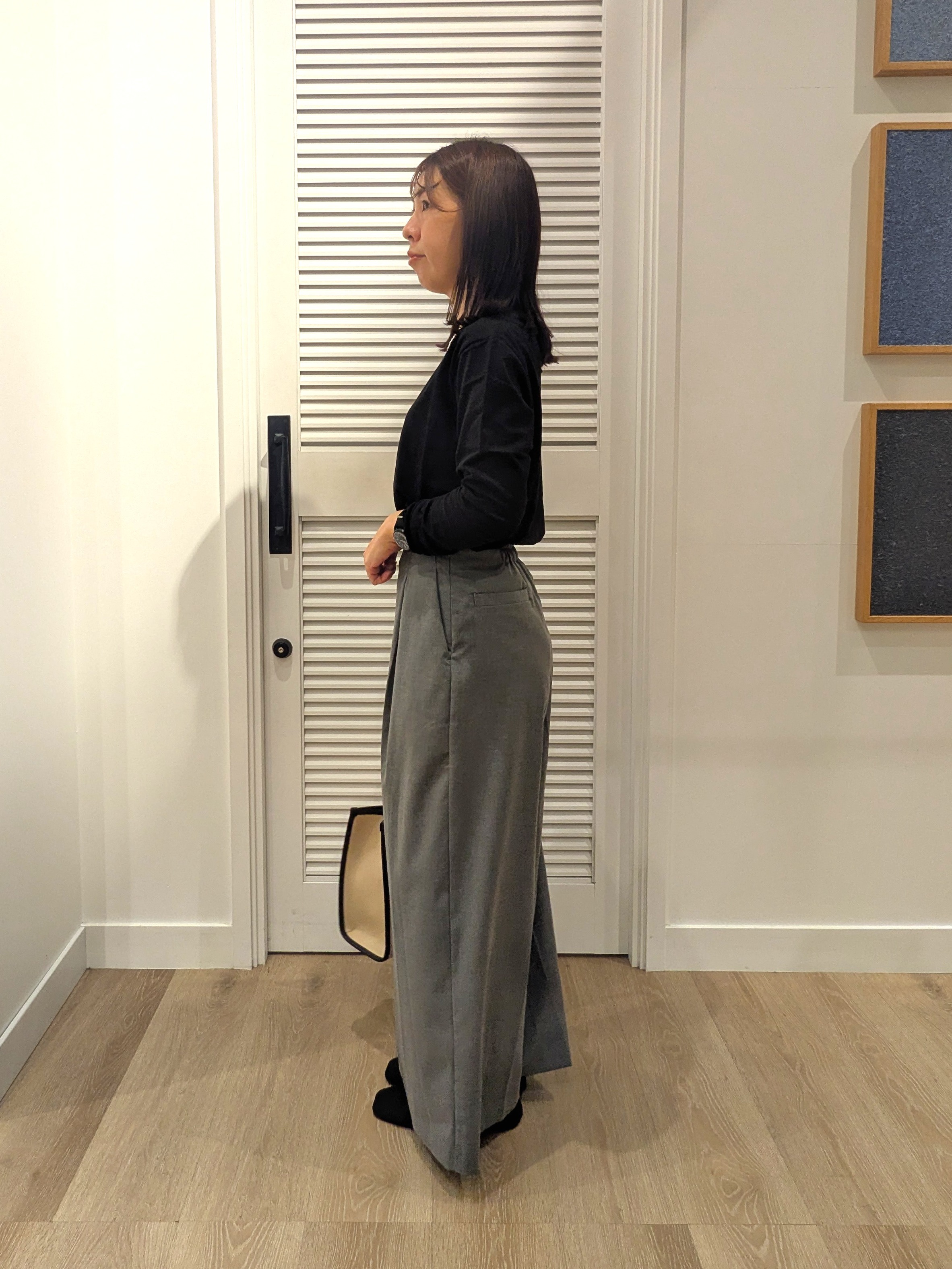 enさんの「Dessin｜シアー切り替えクルーネックカットソー」を使ったコーディネート