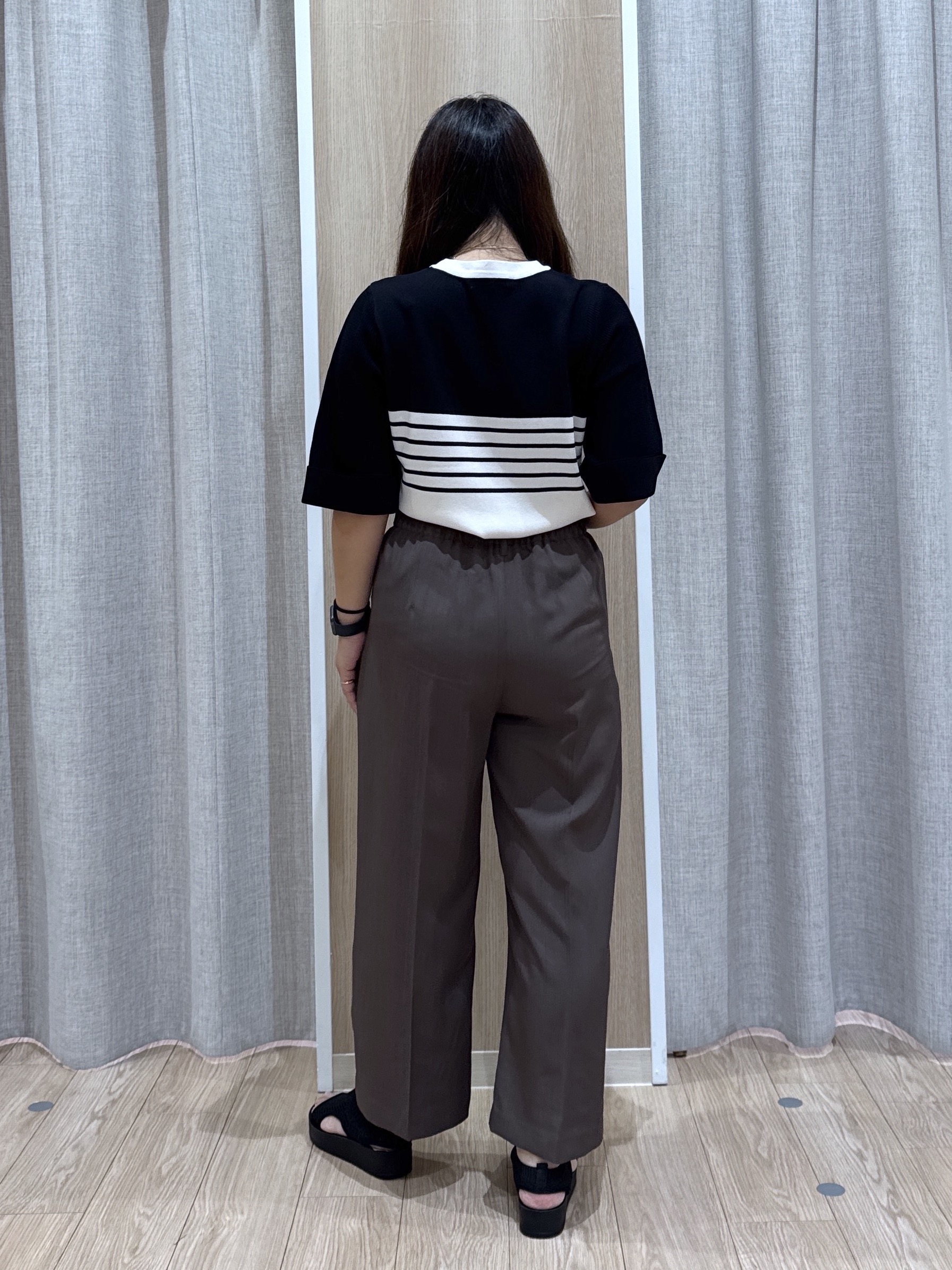 sachiさんの「grove｜新色追加！【シリーズ累計36万枚/名品ニット】やわらかドライタッチ 袖メッシュ編みニット」を使ったコーディネート
