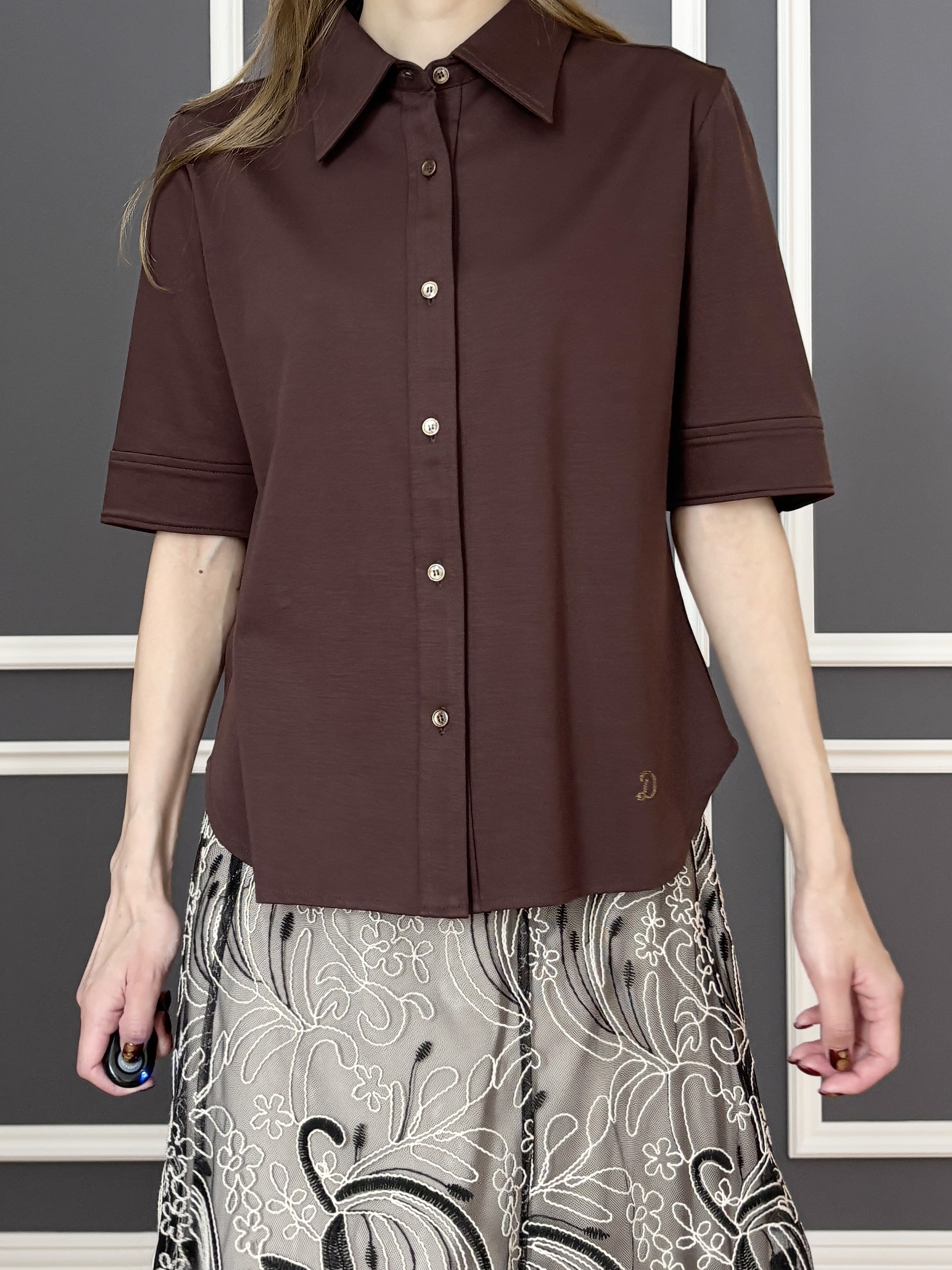 清水夏姫さんの「DRESSTERIOR｜【接触冷感／抗菌防臭／消臭】ICE CLEAR COTTON ハーフスリーブシャツ」を使ったコーディネート