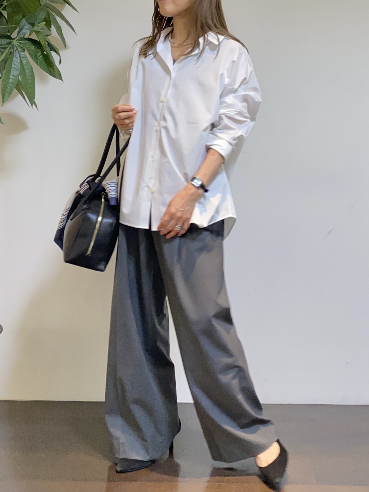 tomoさんの「UNTITLED｜コットンドルマンシャツ」を使ったコーディネート