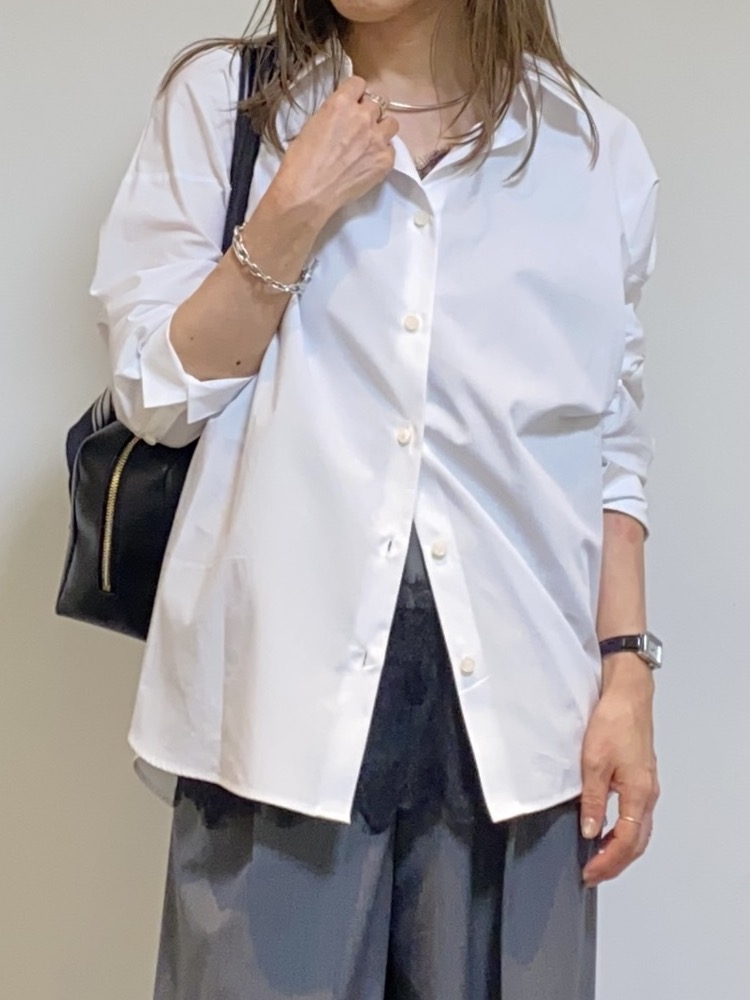 tomoさんの「UNTITLED｜コットンドルマンシャツ」を使ったコーディネート