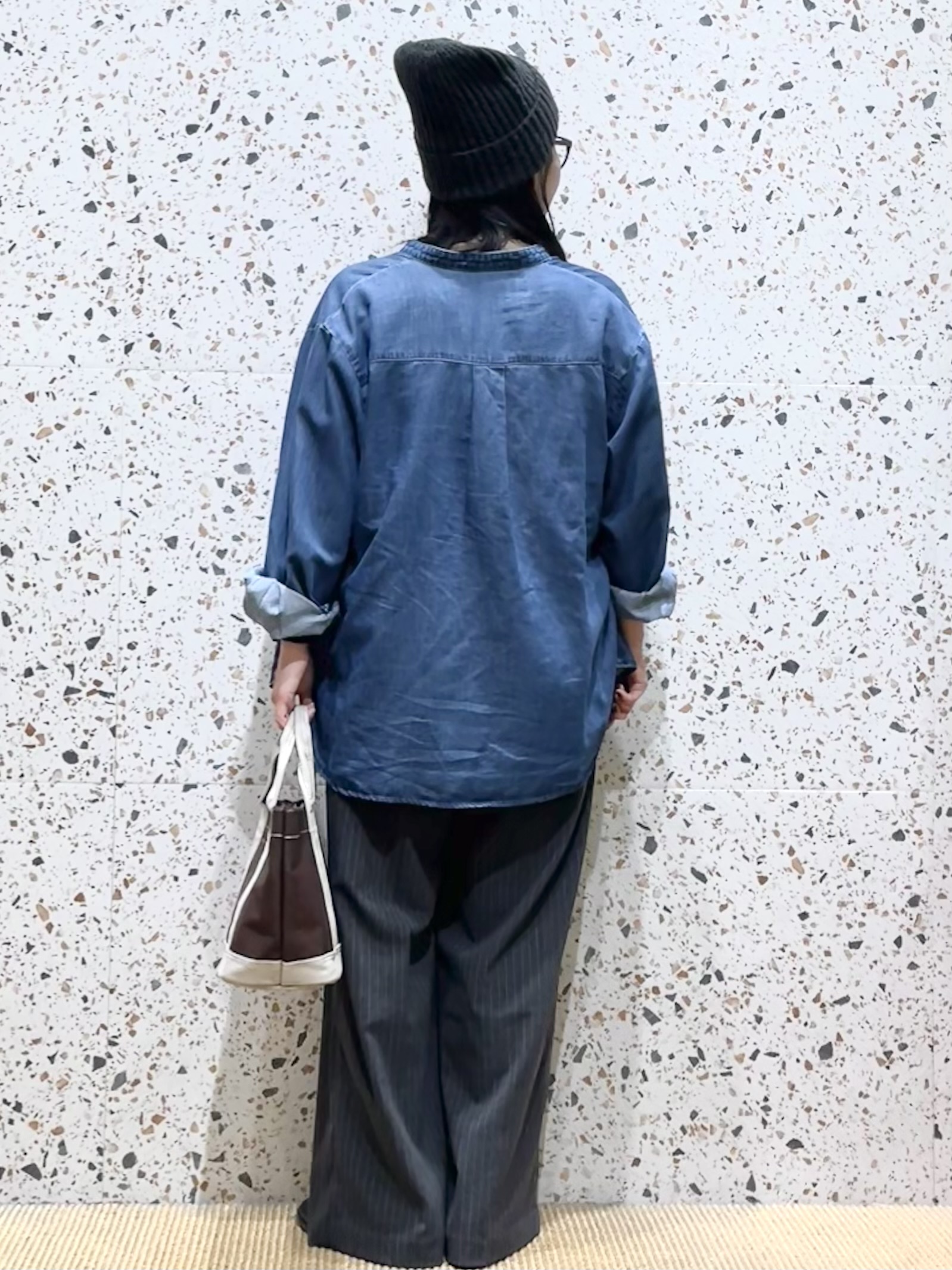 シゲリさんの「OPAQUE.CLIP｜デニムフリルブラウス【洗濯機OK】」を使ったコーディネート