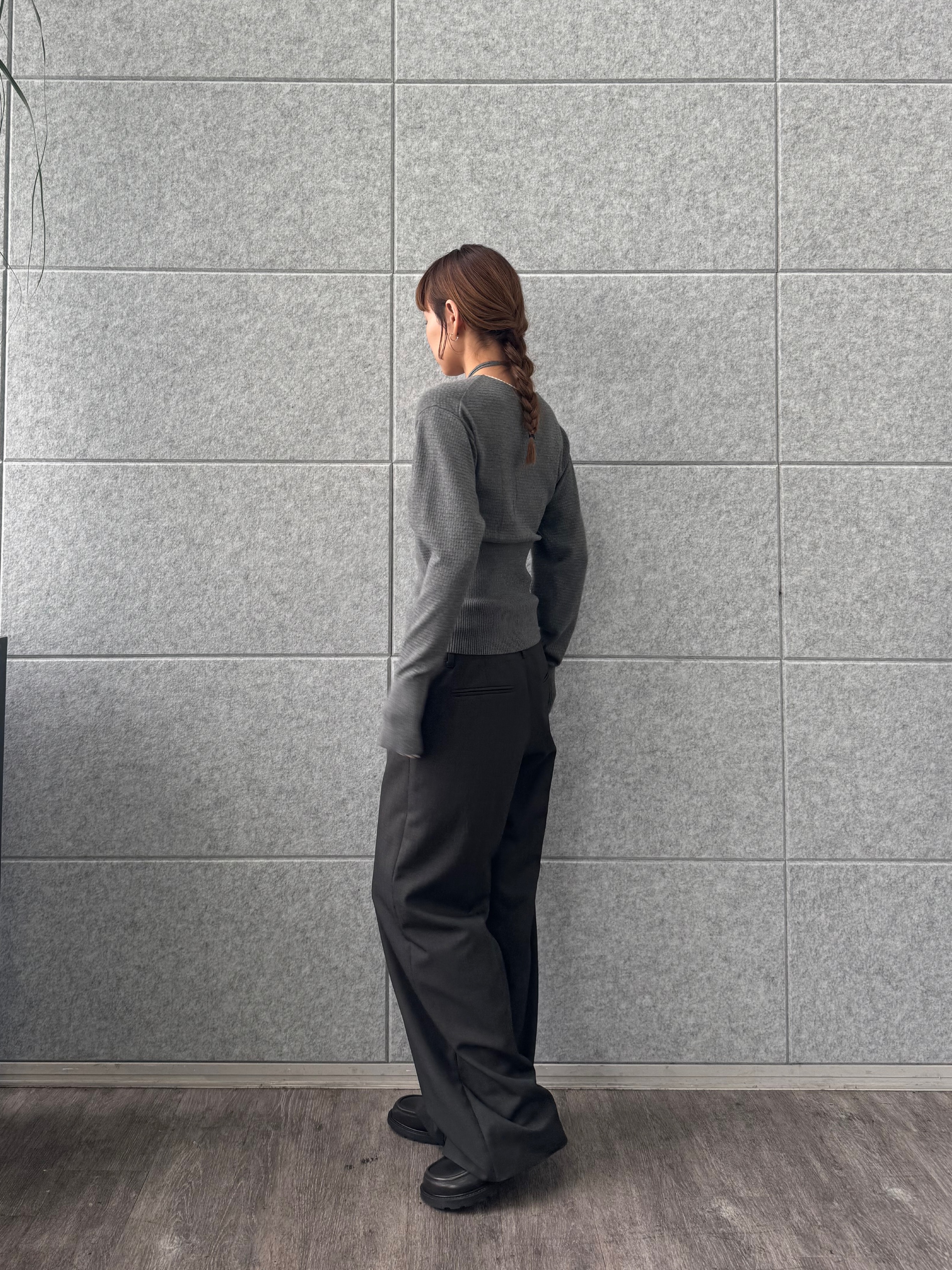 designer yukaさんの「CODE A｜intimate wrap knit top」を使ったコーディネート