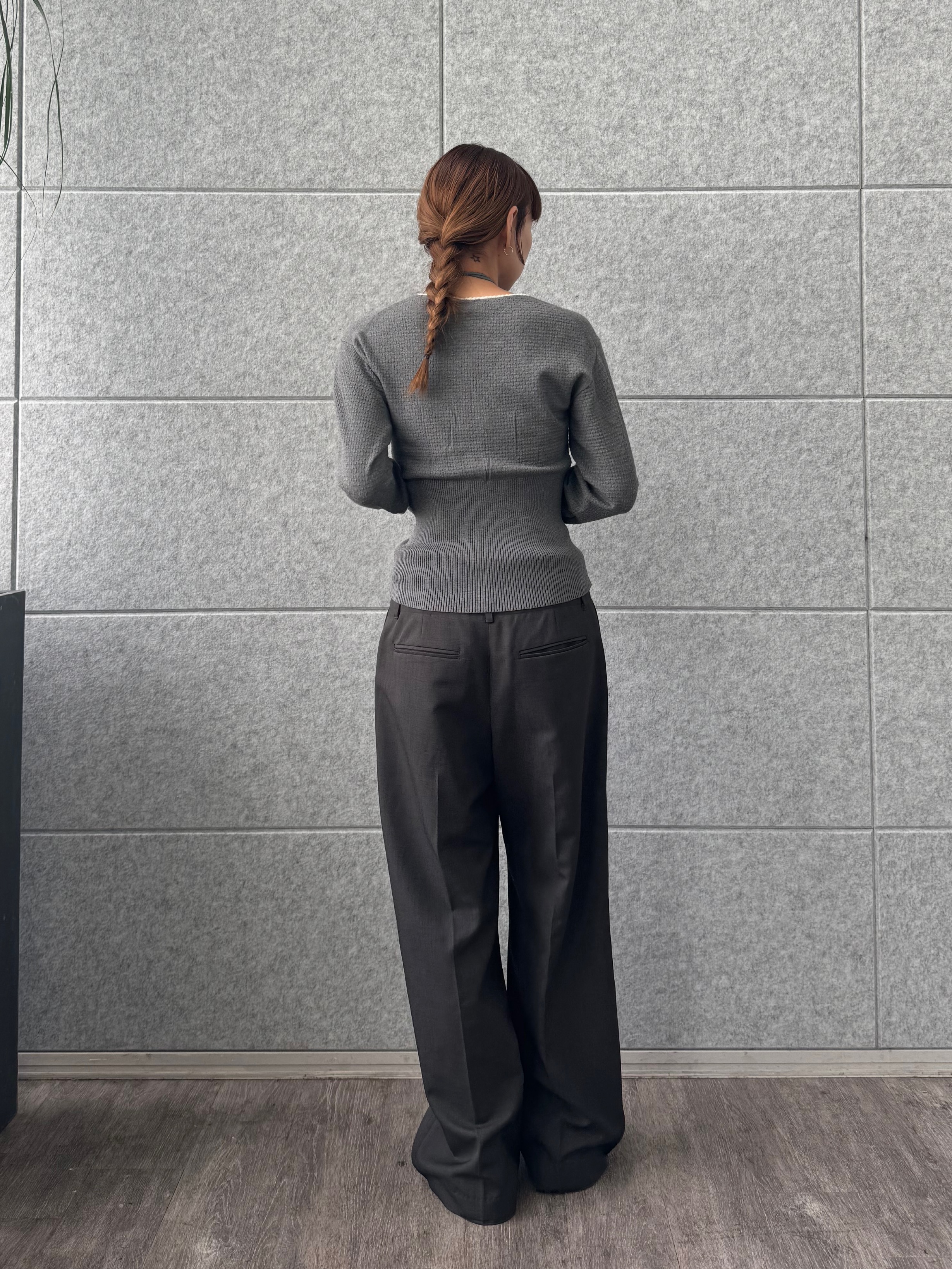 designer yukaさんの「CODE A｜intimate wrap knit top」を使ったコーディネート