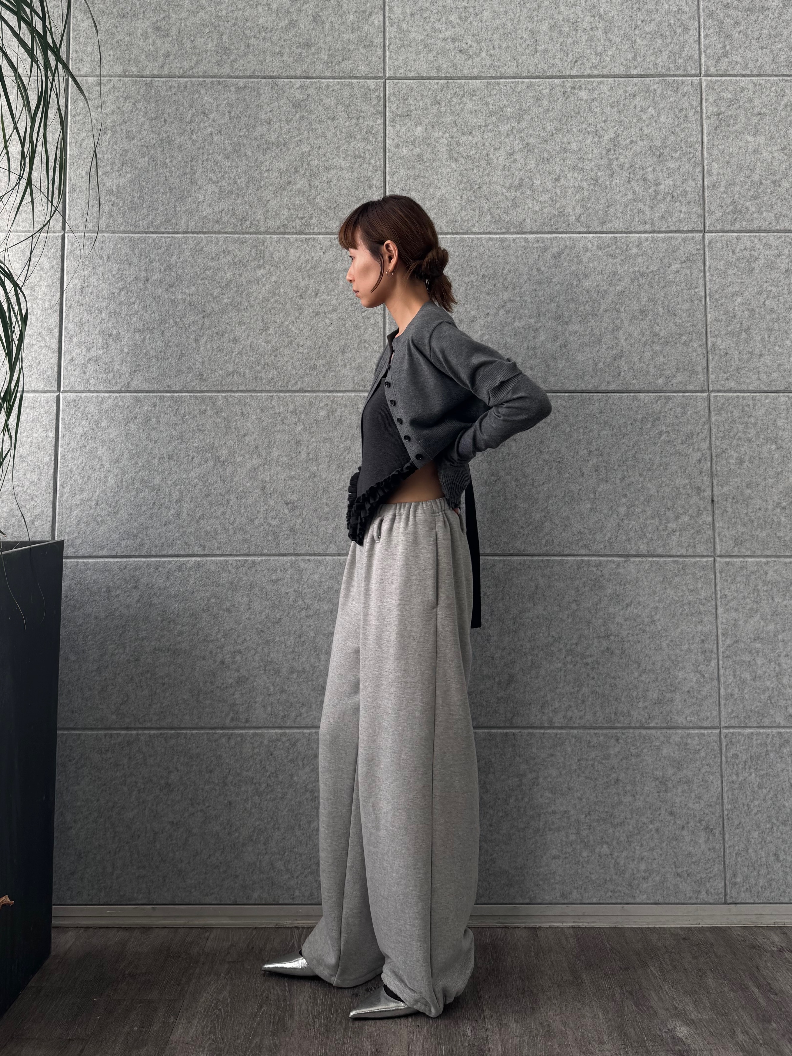 designer yukaさんの「CODE A｜modular button knit cardigan」を使ったコーディネート