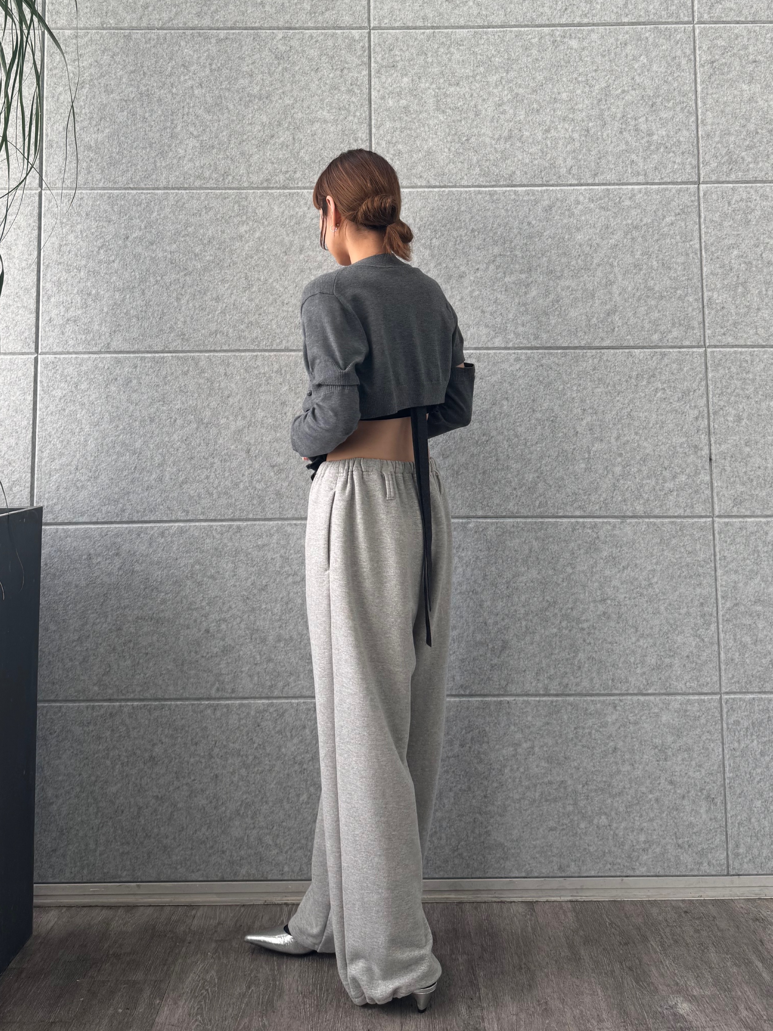 designer yukaさんの「CODE A｜modular button knit cardigan」を使ったコーディネート