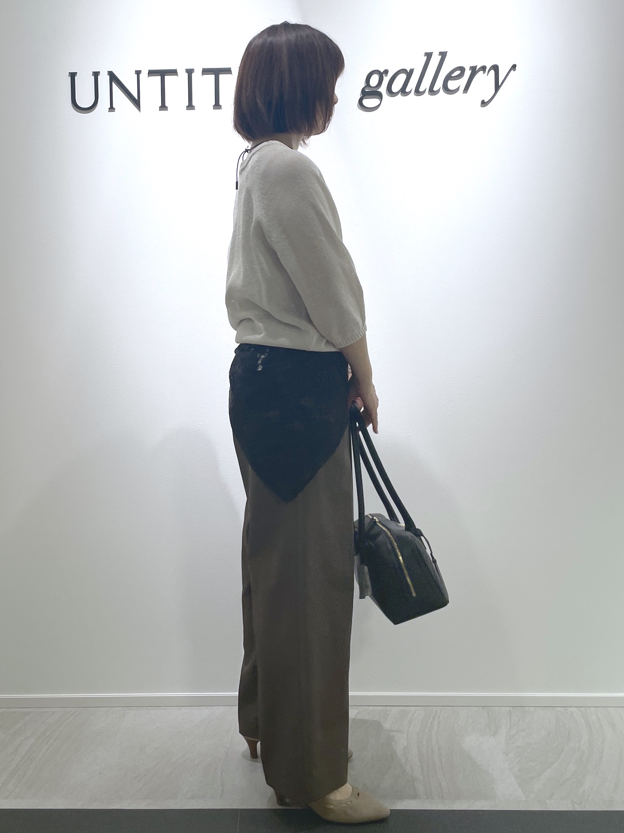 hanaさんの「UNTITLED｜【洗える/ゆったり】クルーネックドライニット」を使ったコーディネート