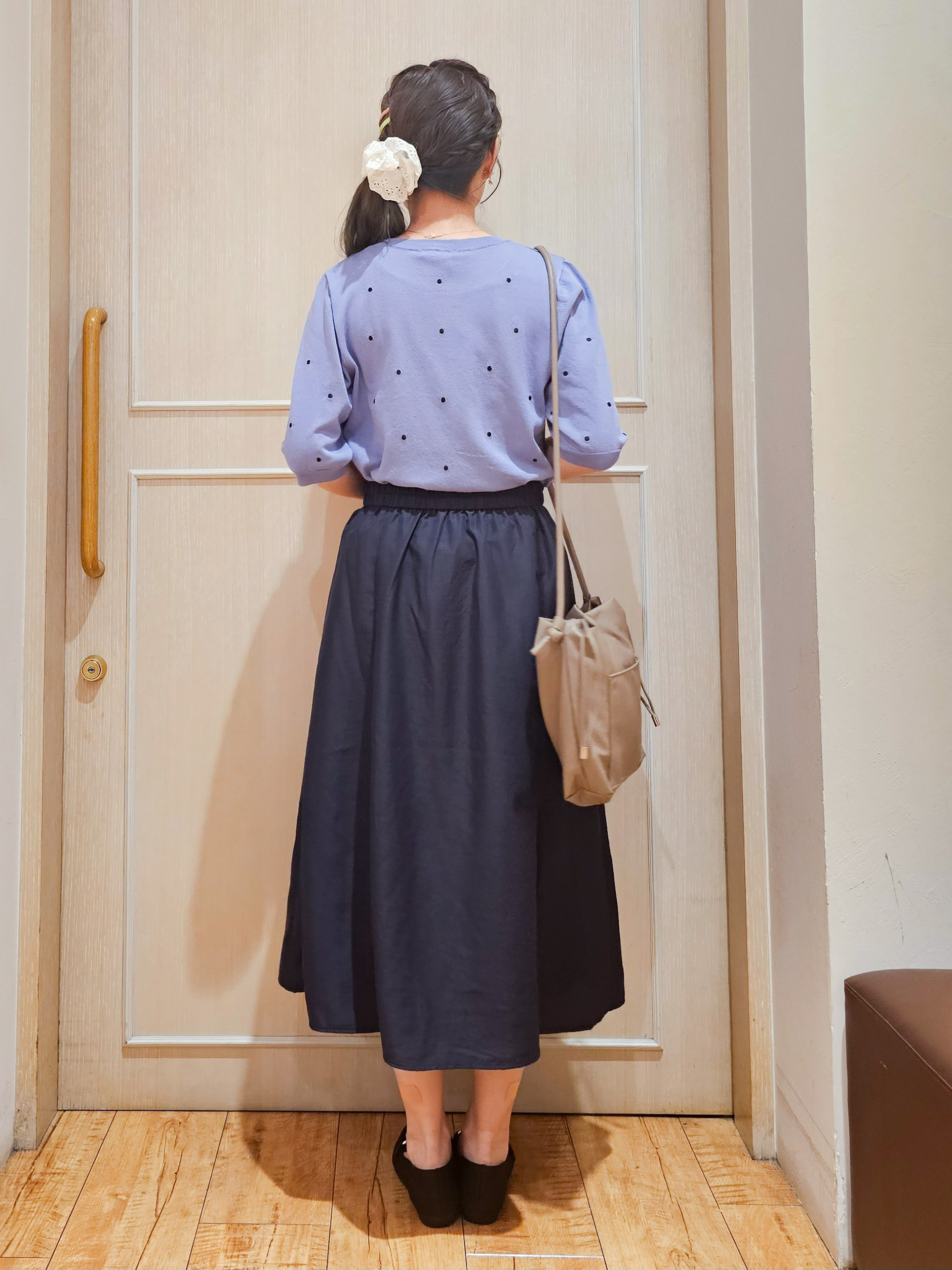 ゆゆさんの「SHOO･LA･RUE｜【ひんやり/S-LL】ほんのり甘い ドット刺繍ニット」を使ったコーディネート