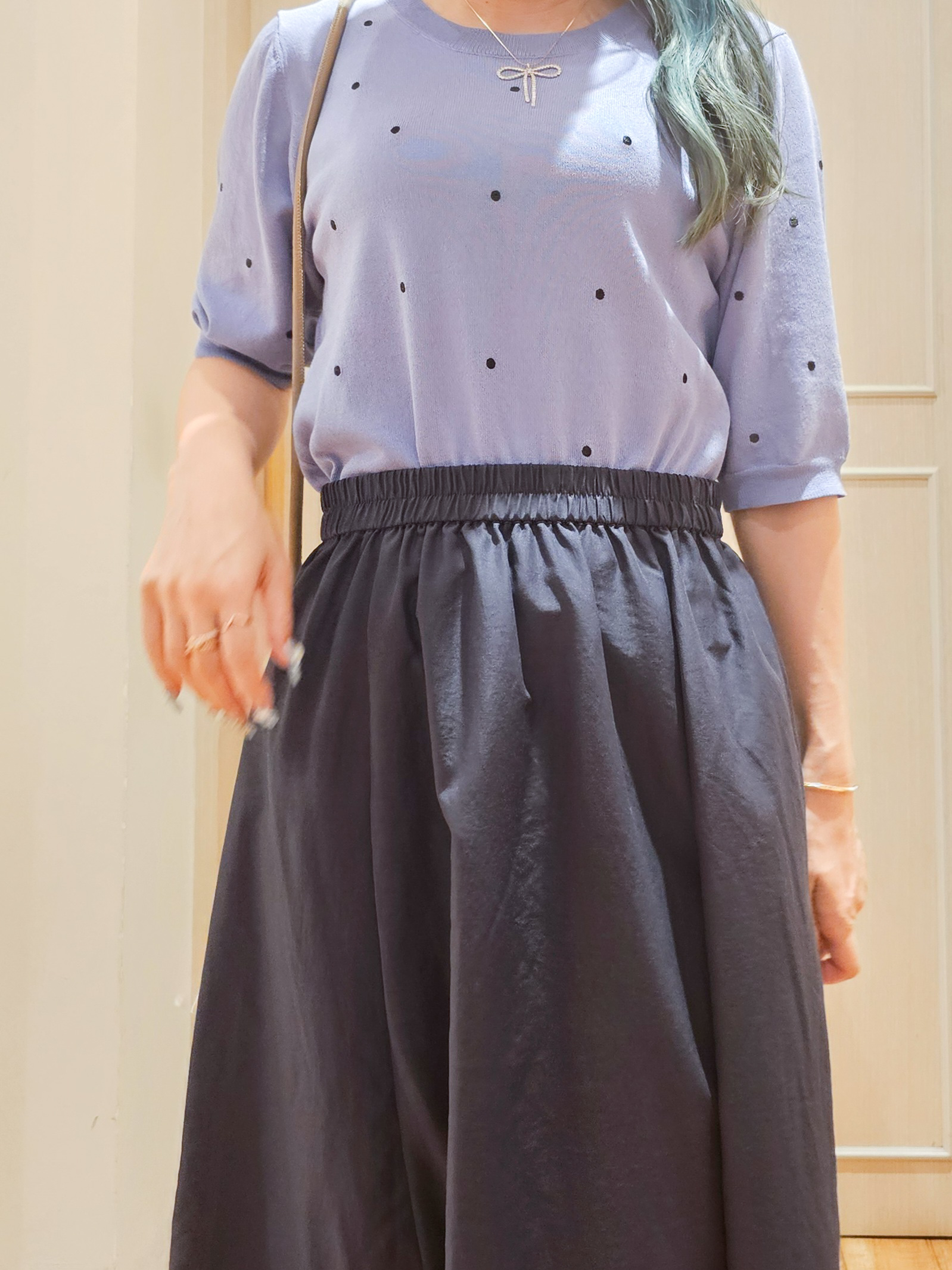ゆゆさんの「SHOO･LA･RUE｜【ひんやり/S-LL】ほんのり甘い ドット刺繍ニット」を使ったコーディネート