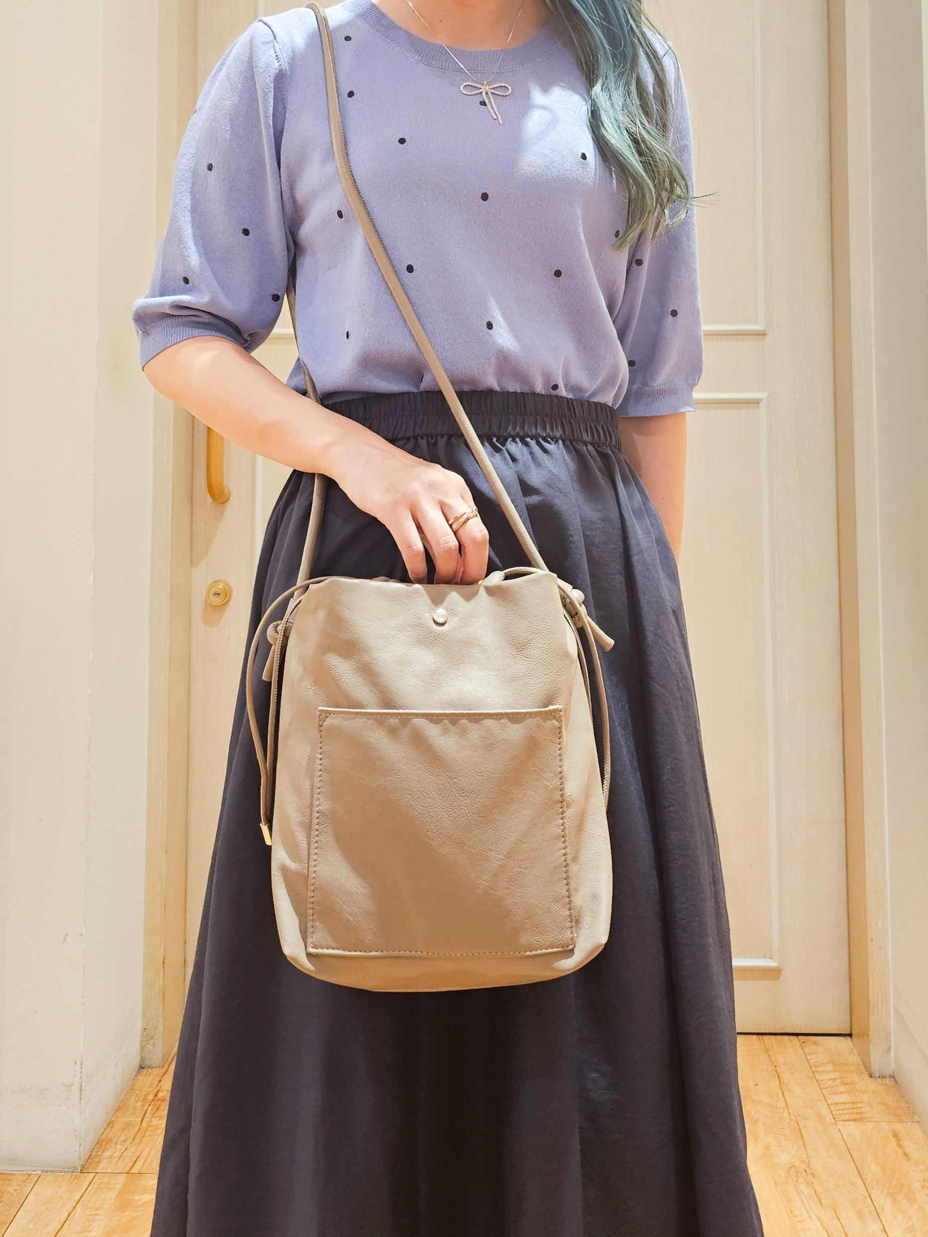 ゆゆさんの「SHOO･LA･RUE｜【ひんやり/S-LL】ほんのり甘い ドット刺繍ニット」を使ったコーディネート