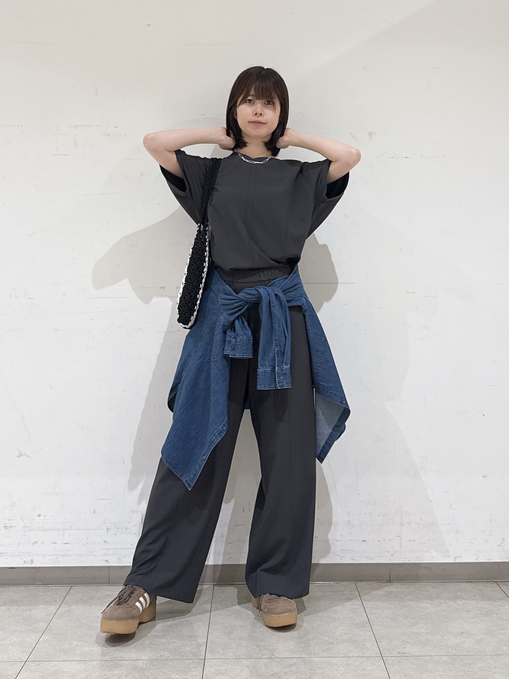 rinaさんの「INDIVI｜【体型＆二の腕カバー/着る日傘】ドルマントップス」を使ったコーディネート