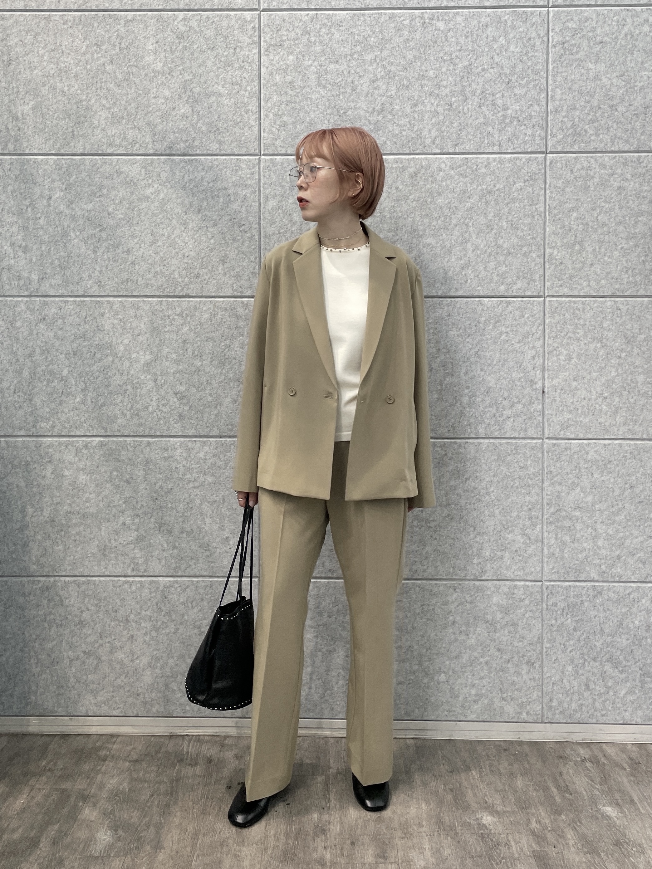 mikuさんの「INDIVI｜Comfy Set Up｜ダブルブレストイージージャケット【セットアップ対応／通勤／カセット服】」を使ったコーディネート