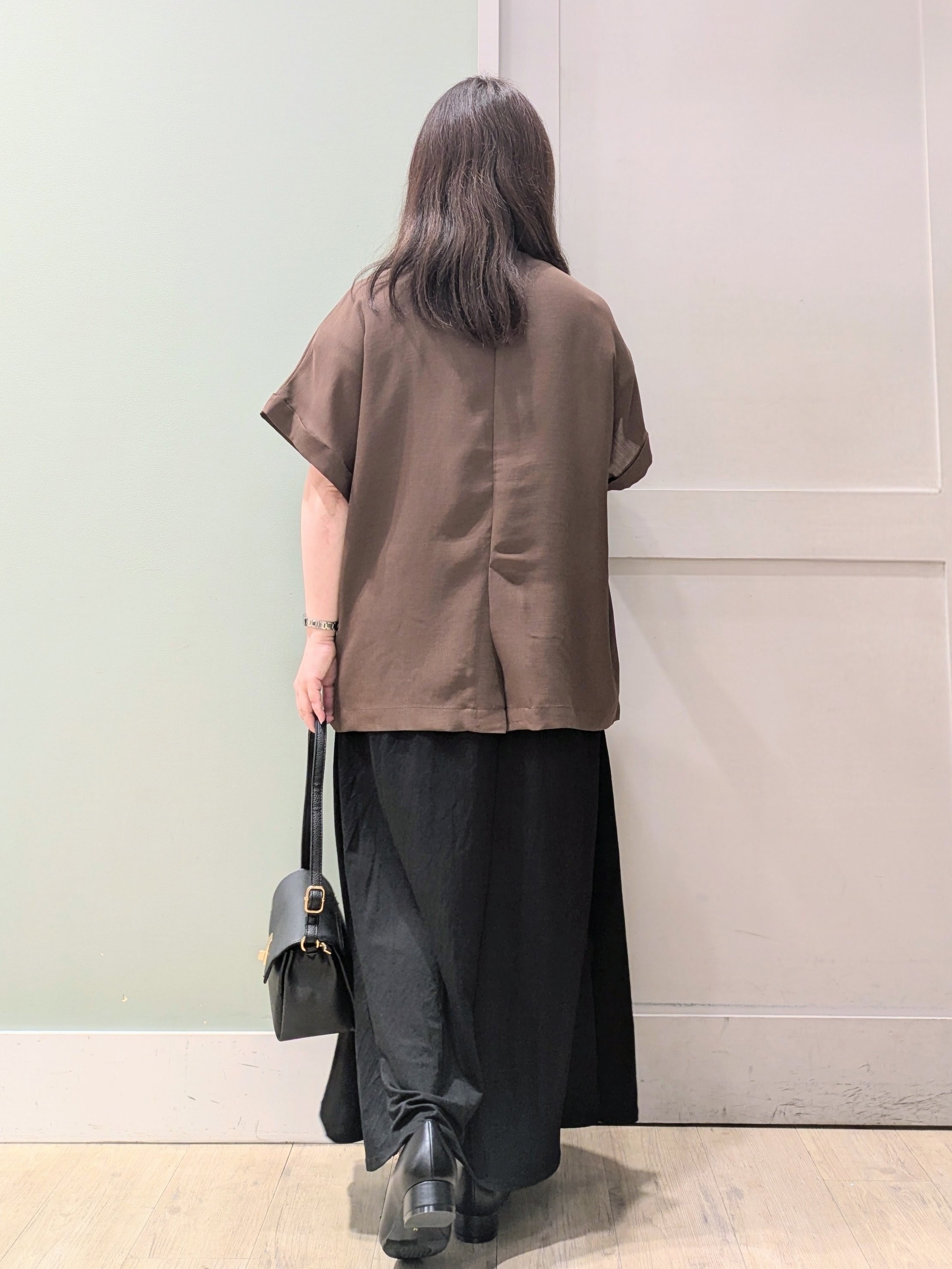 チグ♪さんの「grove｜【洗濯機OK・ひんやり/SETUP可】シワになりにくいハーフスリーブジャケット」を使ったコーディネート
