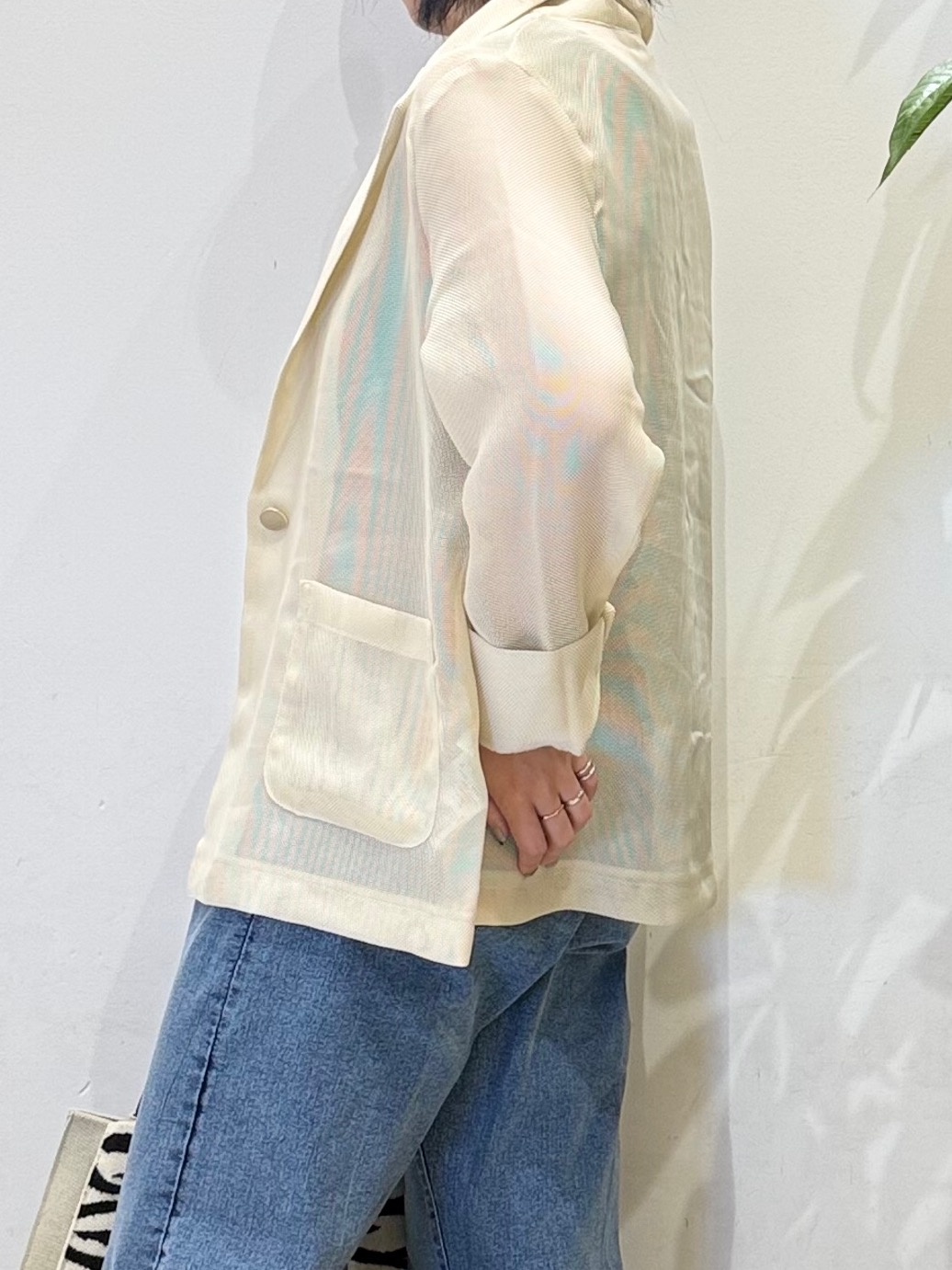 misakiさんの「SHOO･LA･RUE｜【通気性〇/セットアップ可/S-LL/洗濯機可】紫外線対策にも メッシュテーラードジャケット」を使ったコーディネート