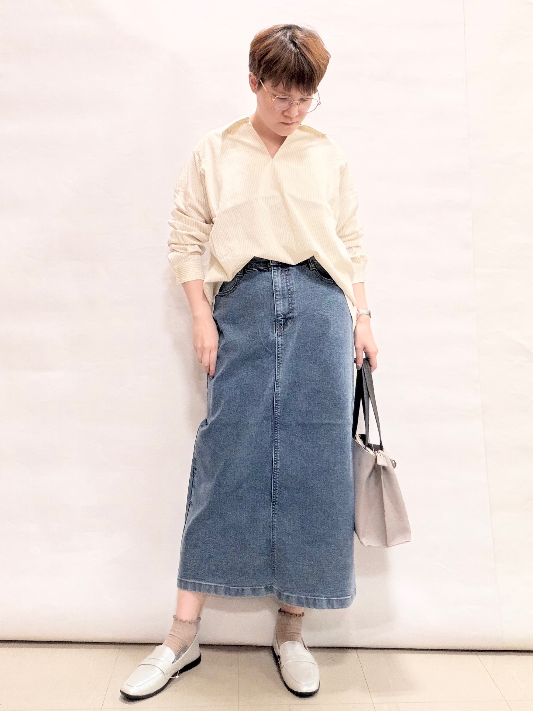 なっちゃんさんの「SHOO･LA･RUE｜【洗濯機可】インせず決まるAライン ストライプスキッパーシャツ」を使ったコーディネート