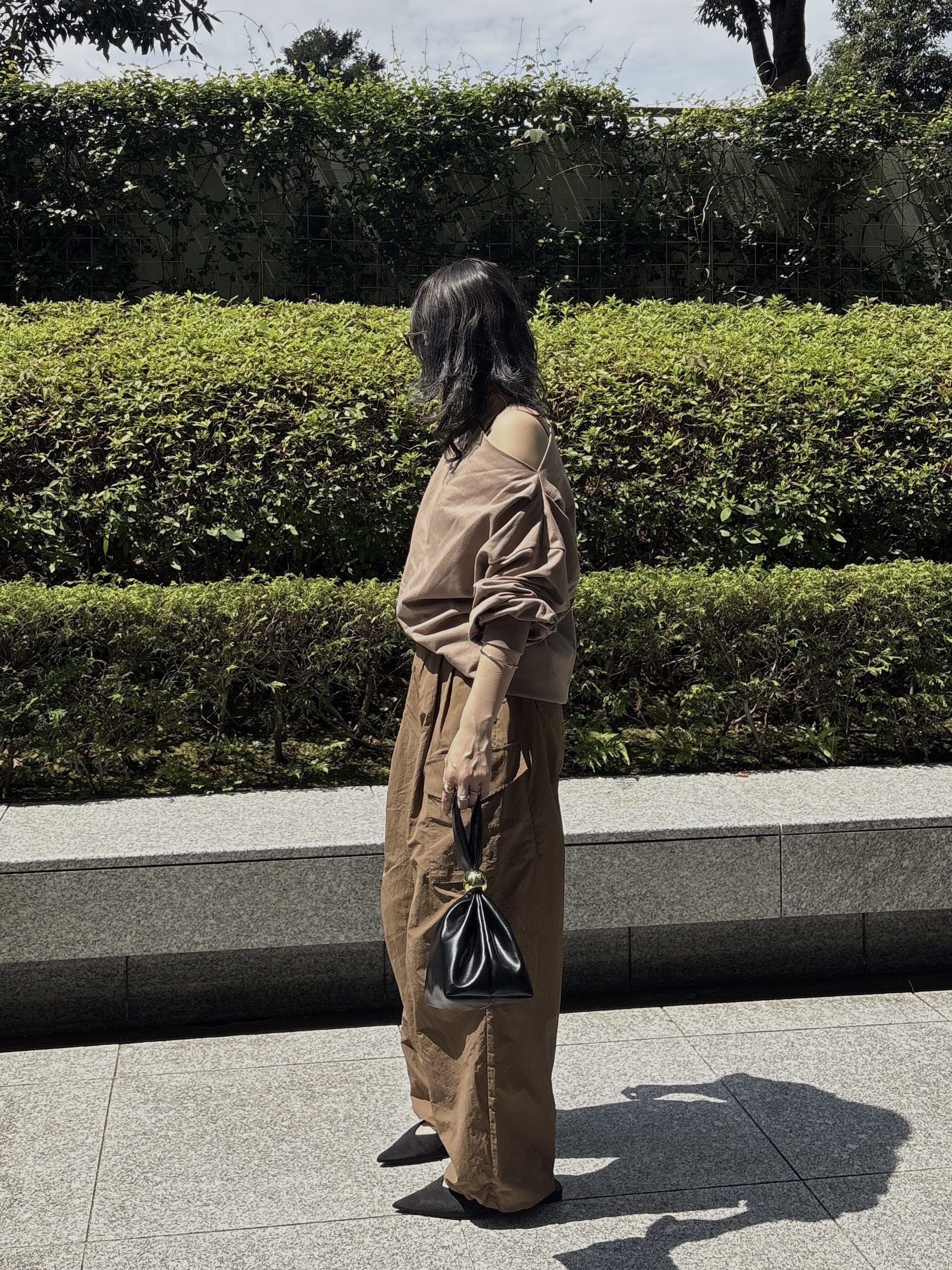 kotakiさんの「INDIVI｜裏毛オフショルカットソー」を使ったコーディネート