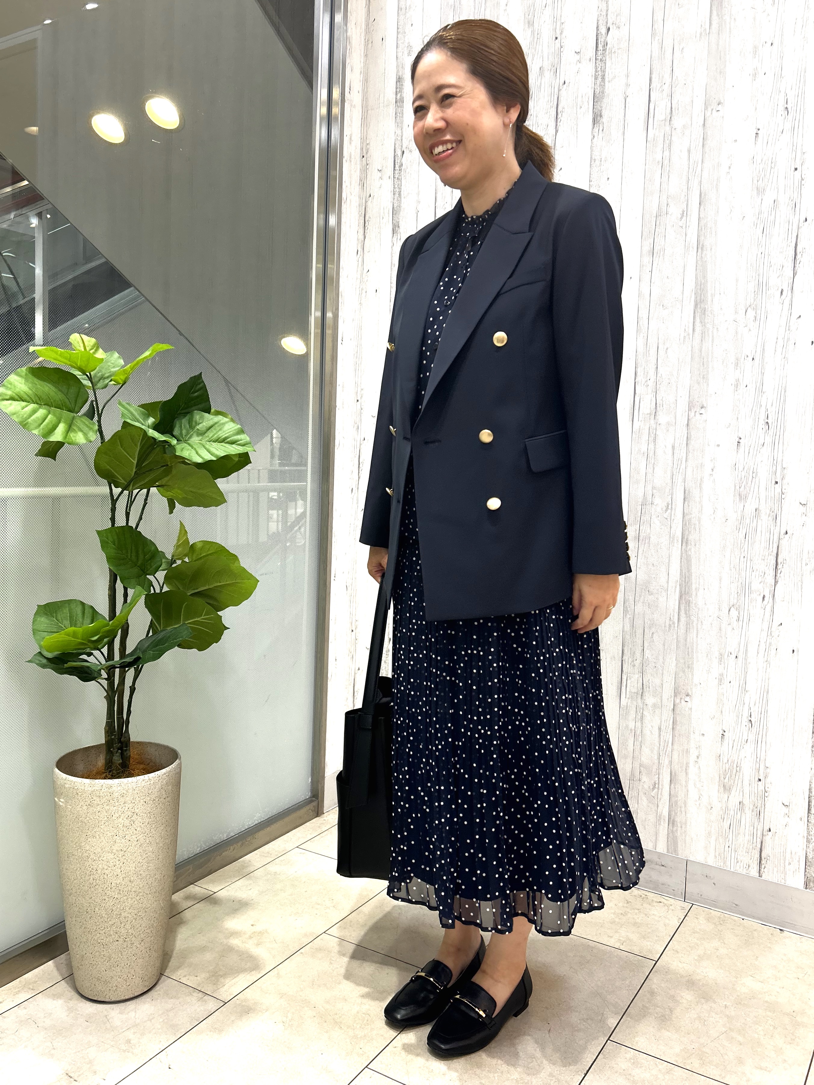 hiroeさんの「Reflect｜【通勤】ダブルブレザージャケット」を使ったコーディネート
