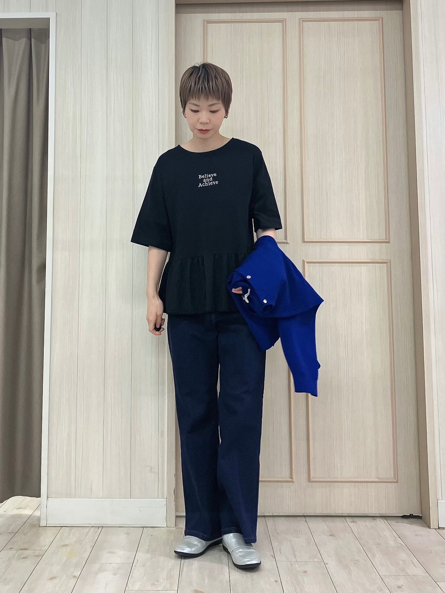 Turnerさんの「SHOO･LA･RUE｜【セットアップ可/洗濯機可】軽やかに羽織れる スポンディッシュ ニットカーディガン」を使ったコーディネート