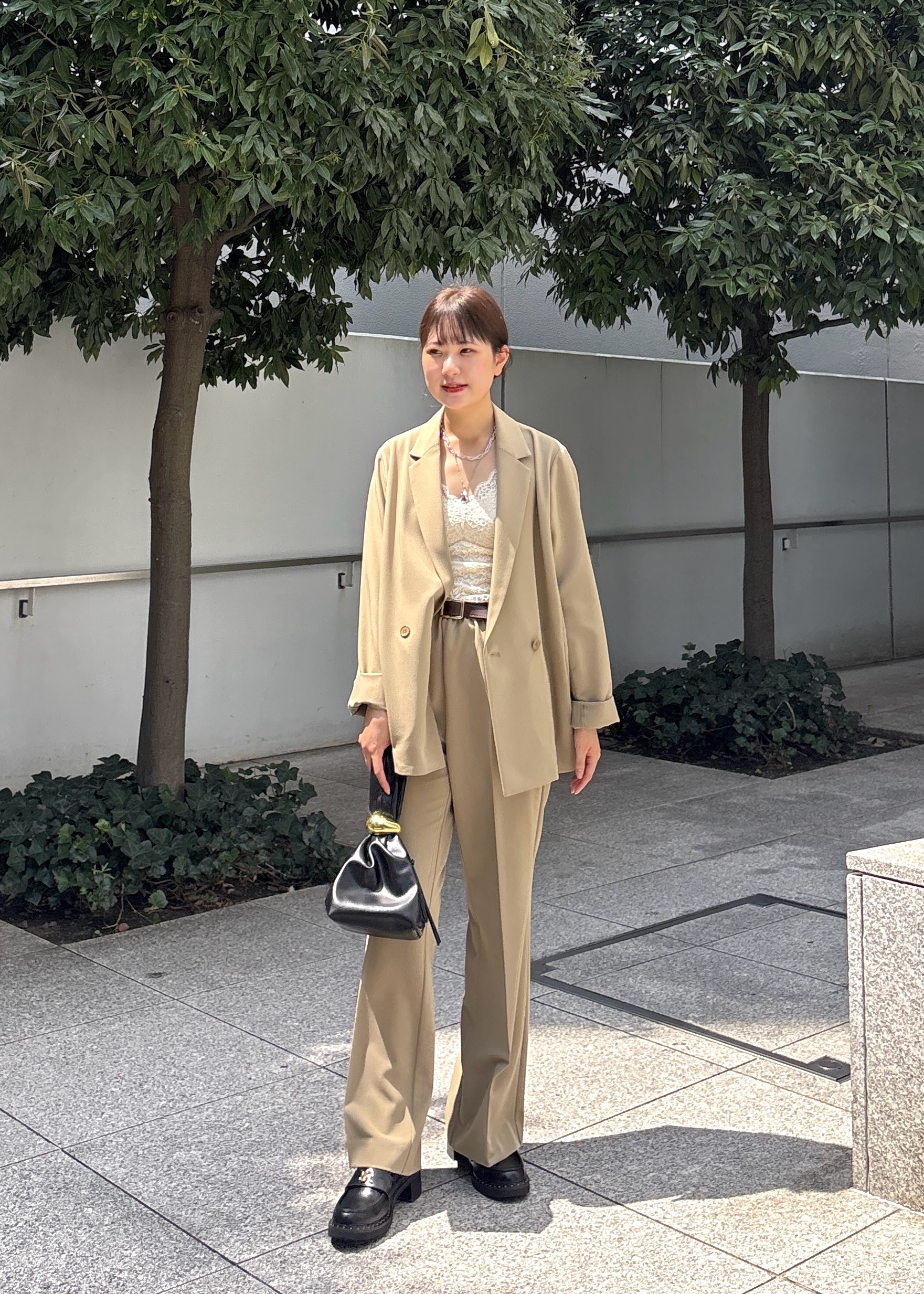 Renoさんの「INDIVI｜Comfy Set Up｜ダブルブレストイージージャケット【セットアップ対応／通勤／カセット服】」を使ったコーディネート