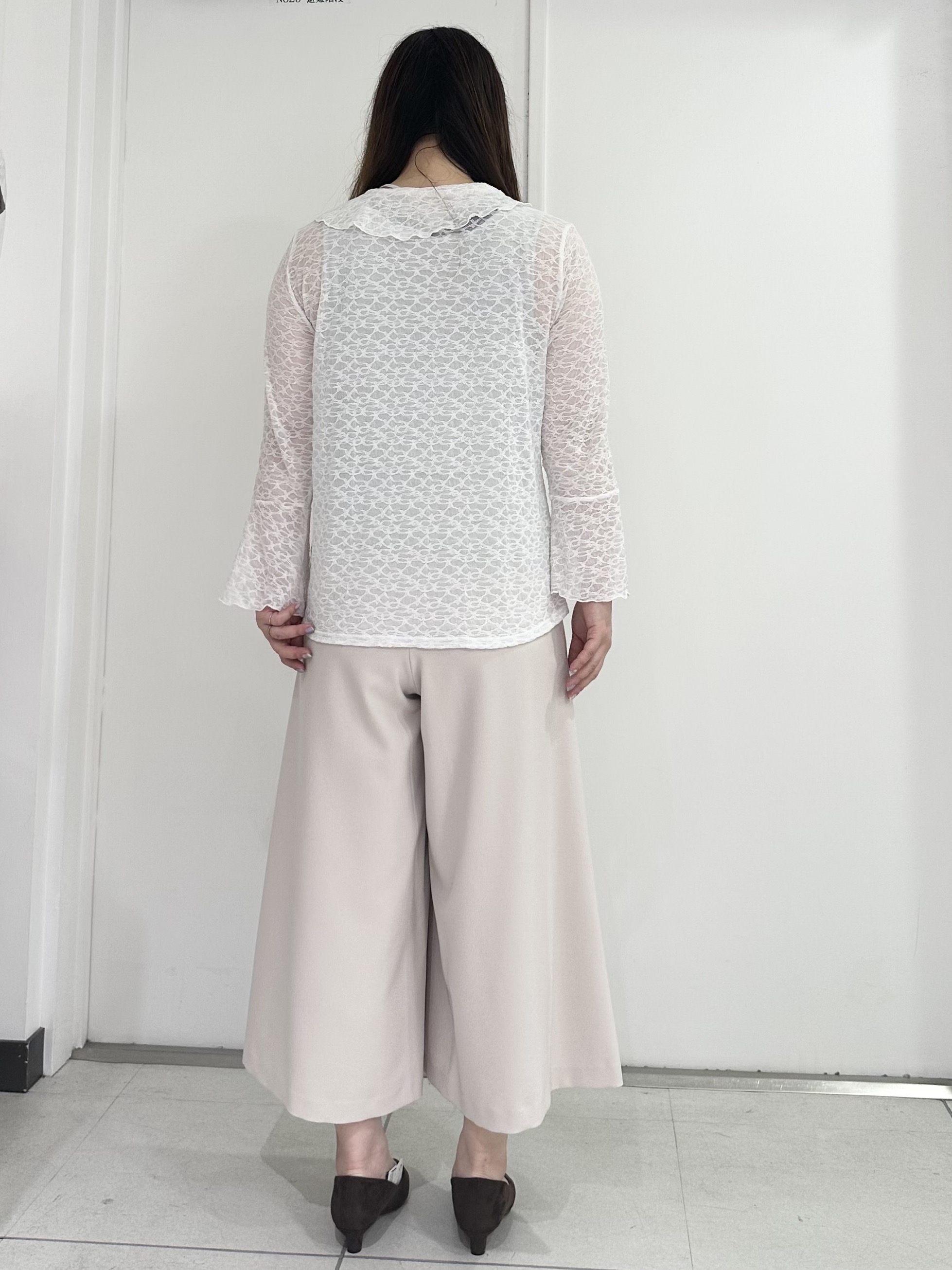 miさんの「Reflect｜【洗える】フリルレースブラウス」を使ったコーディネート