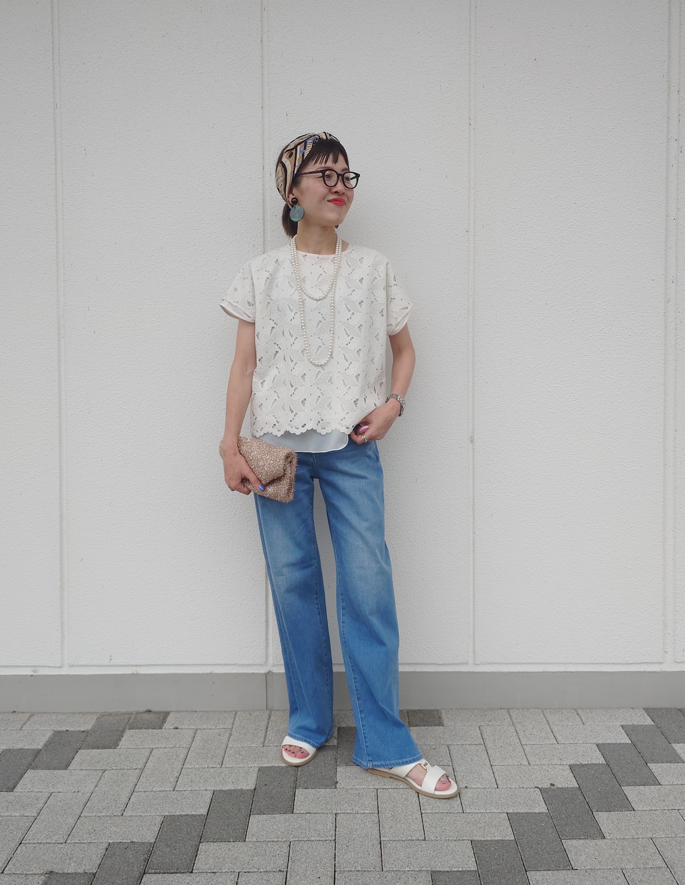 MUTSUKOさんの「UNTITLED｜【セットアップ可/品のある透け感】リーフレースブラウス」を使ったコーディネート