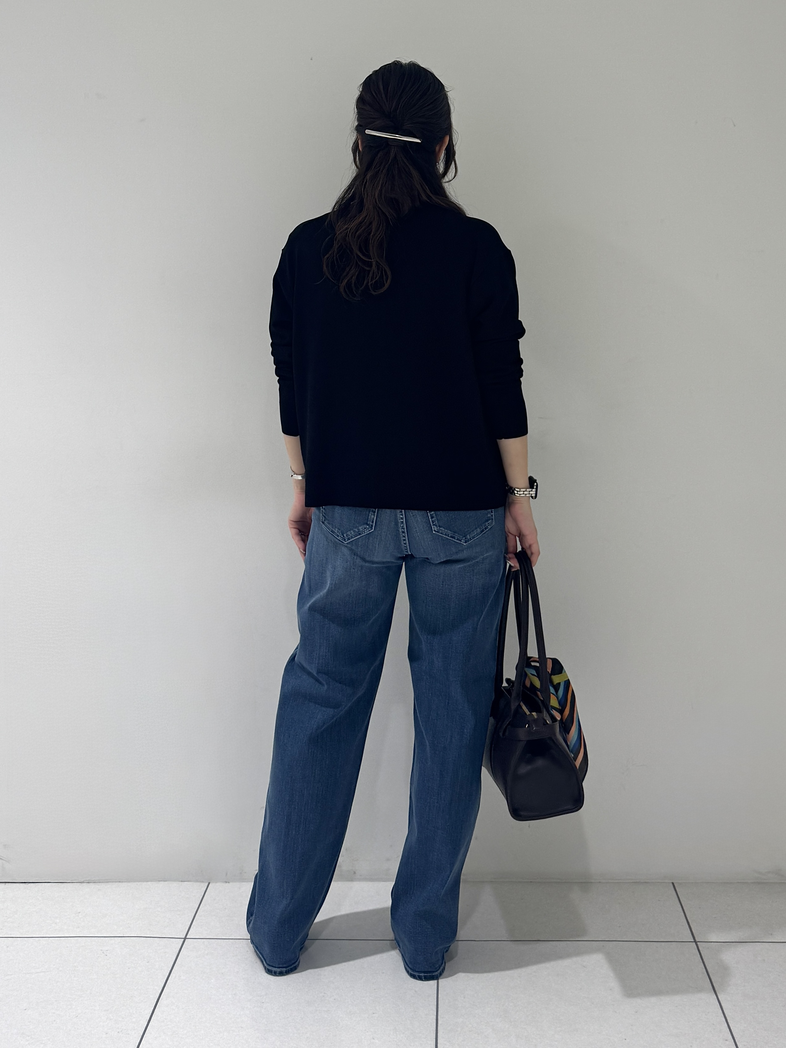 そんさんの「INDIVI｜【2点セット】5分袖ニット＆カーディガン きれいめアンサンブルニット」を使ったコーディネート