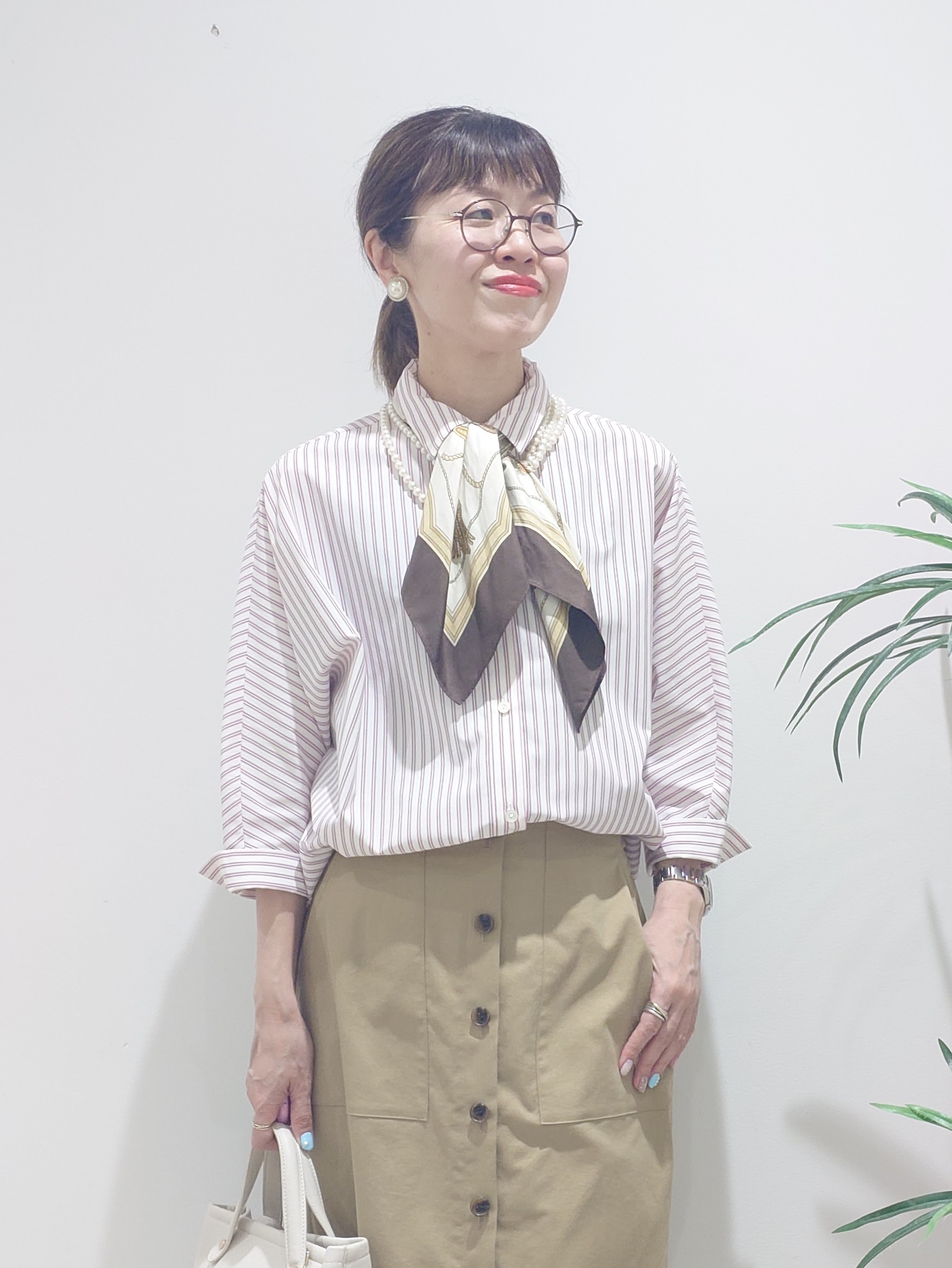 MUTSUKOさんの「UNTITLED｜【接触冷感/吸水速乾/UVカット】ドルマンスリーブシャツ」を使ったコーディネート