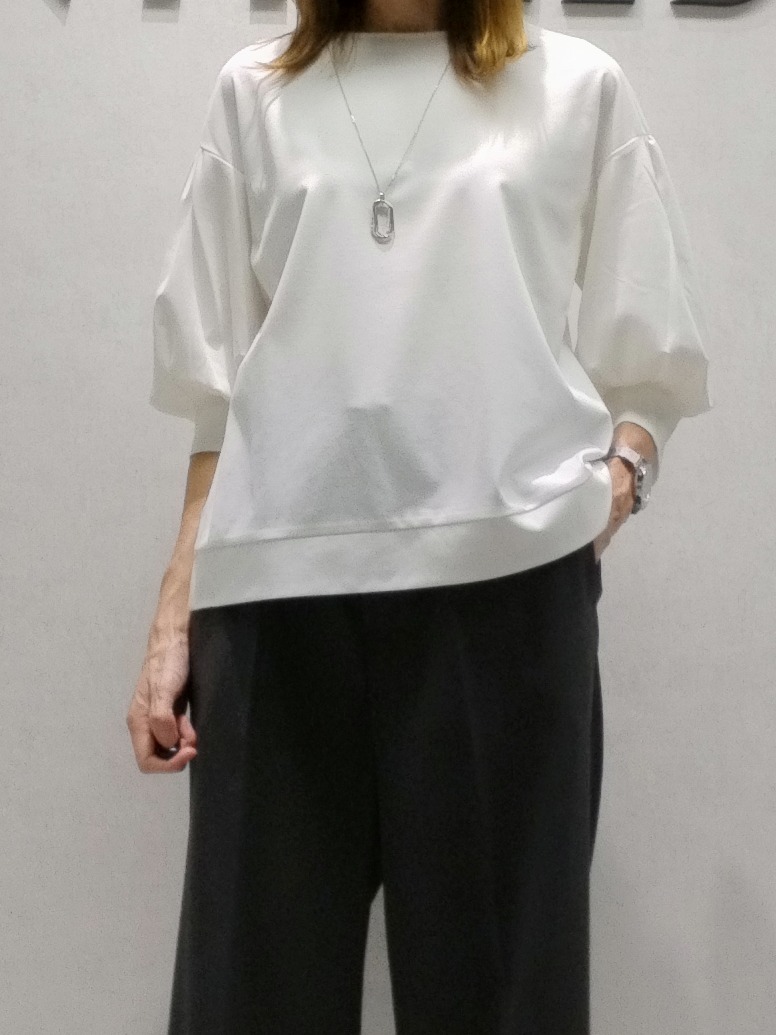 もりさんの「UNTITLED｜【秋羽織り/セットアップ可/UVカット】エアリークールドロストシャツ」を使ったコーディネート