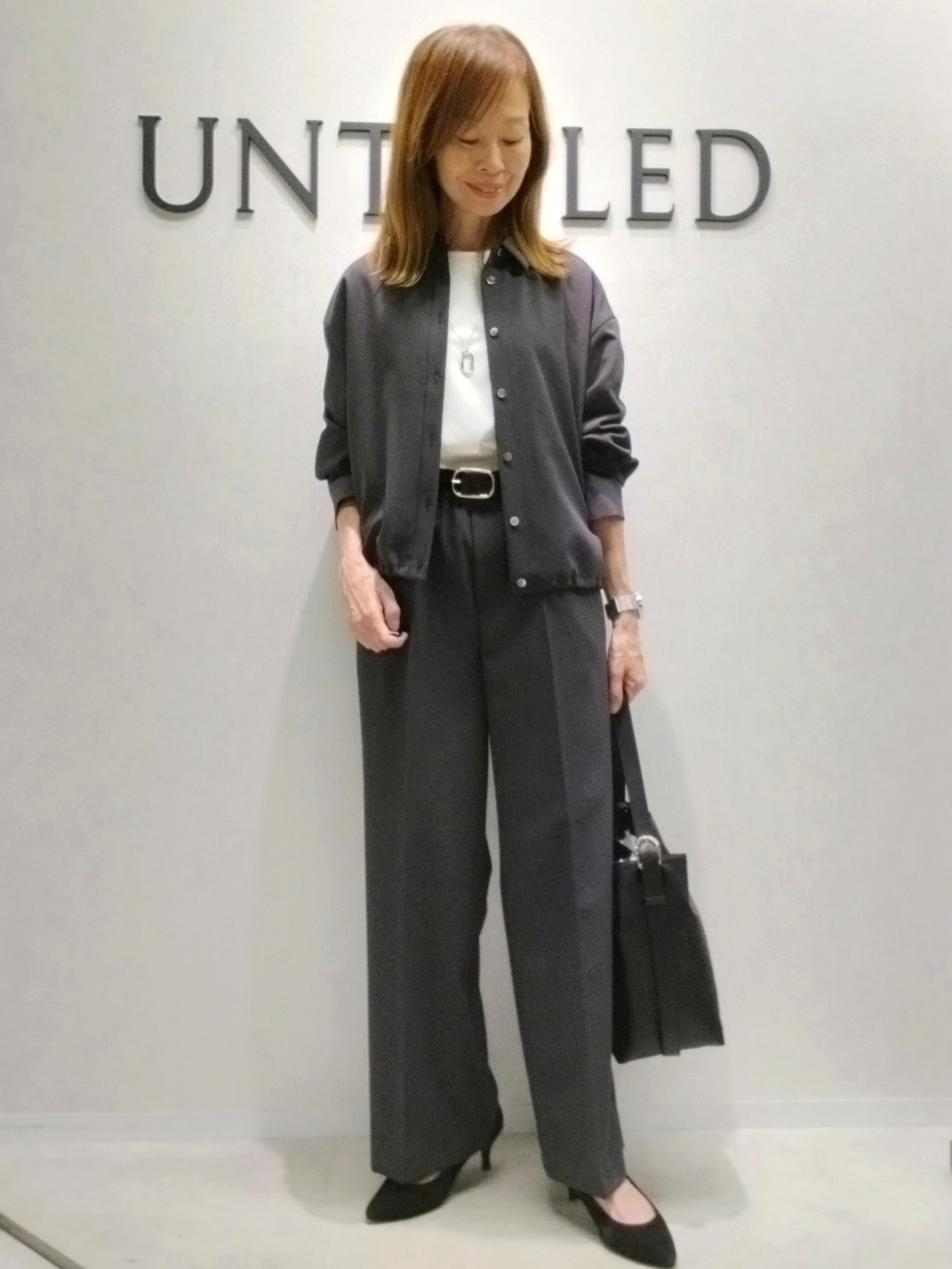 もりさんの「UNTITLED｜【秋羽織り/セットアップ可/UVカット】エアリークールドロストシャツ」を使ったコーディネート