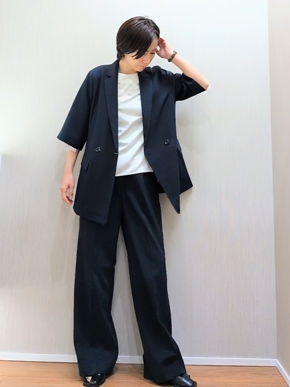 ミズタさんの「UNTITLED｜【秋の通勤羽織/セットアップ可/UVカット】エアリークール半袖ジャケット」を使ったコーディネート