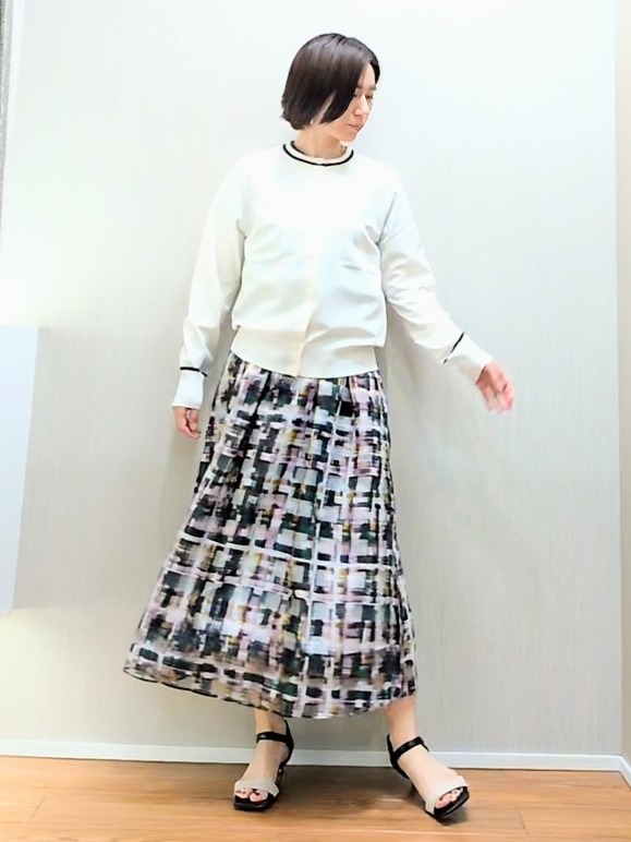 ミズタさんの「UNTITLED｜【アンサンブル可能/秋羽織り】コンパクトニットカーディガン」を使ったコーディネート