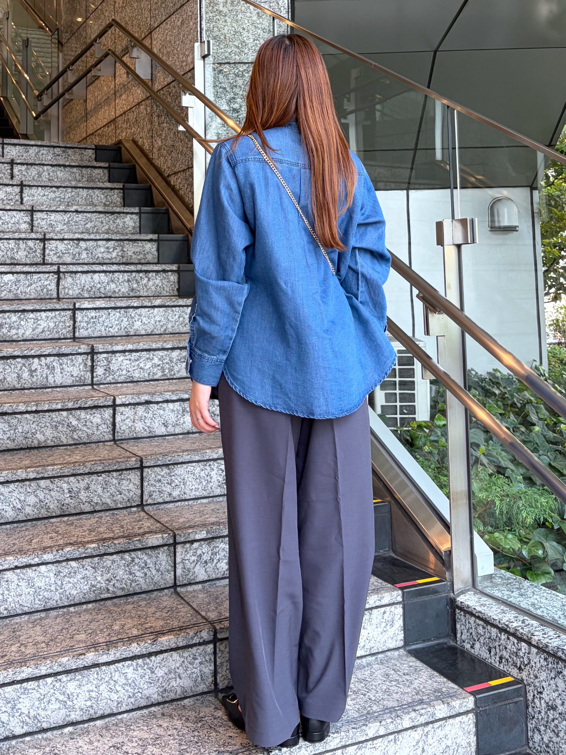 Risaさんの「OPAQUE.CLIP｜デニムボウタイブラウス【洗濯機OK】」を使ったコーディネート