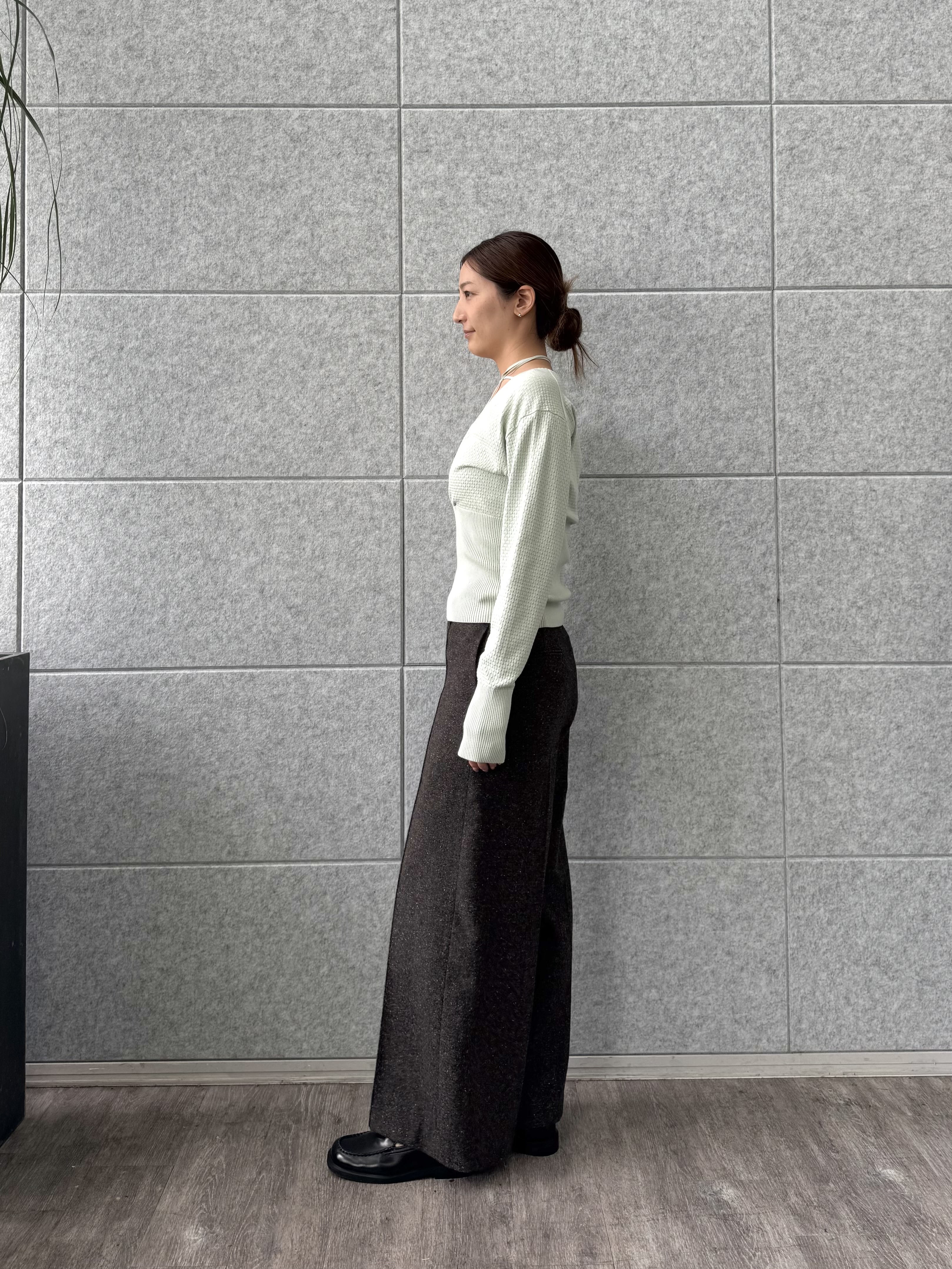 uchi__yamaさんの「CODE A｜intimate wrap knit top」を使ったコーディネート