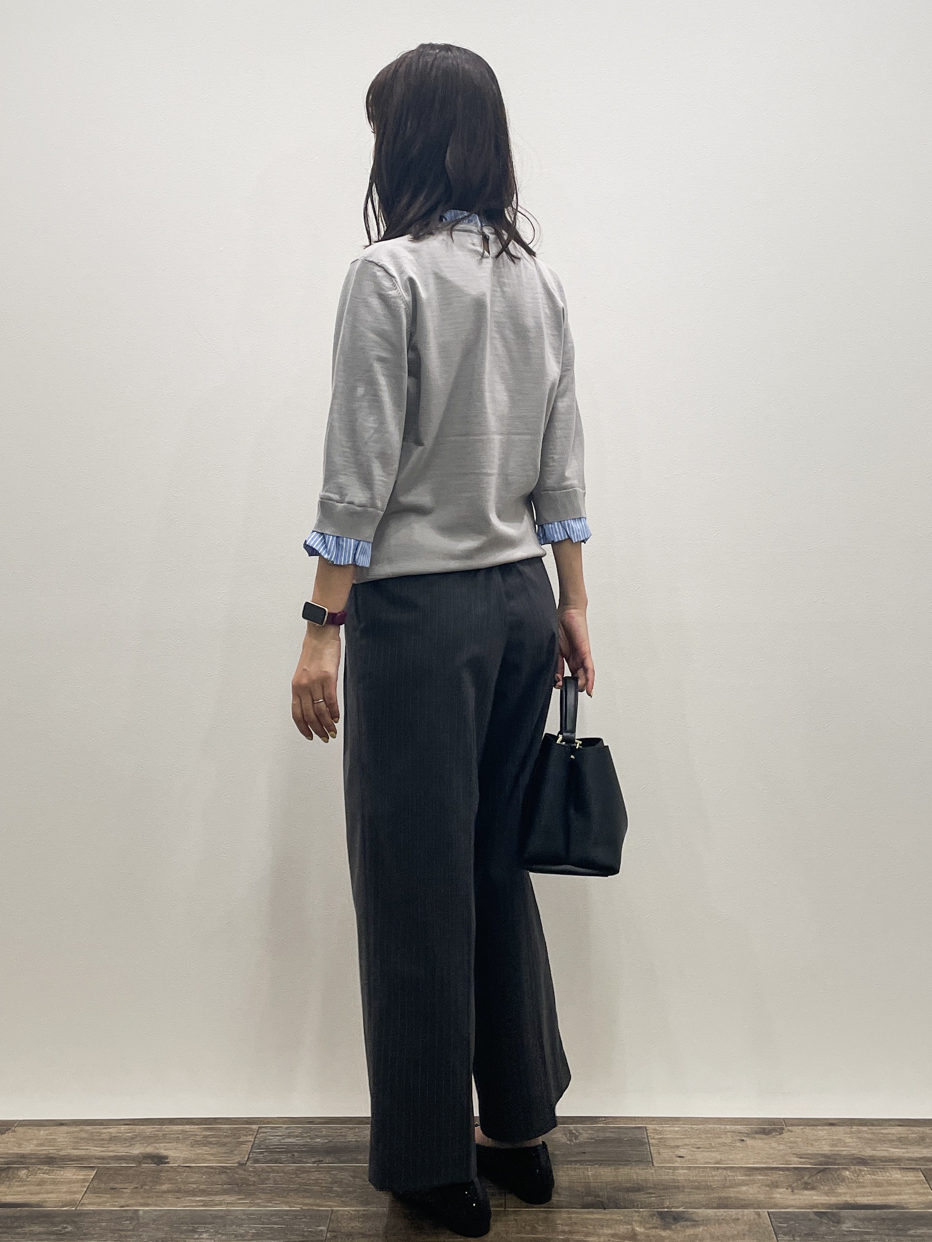 Aikoさんの「OPAQUE.CLIP｜【UVケア／遮熱性】フリルドッキングニット《洗濯機OK》」を使ったコーディネート