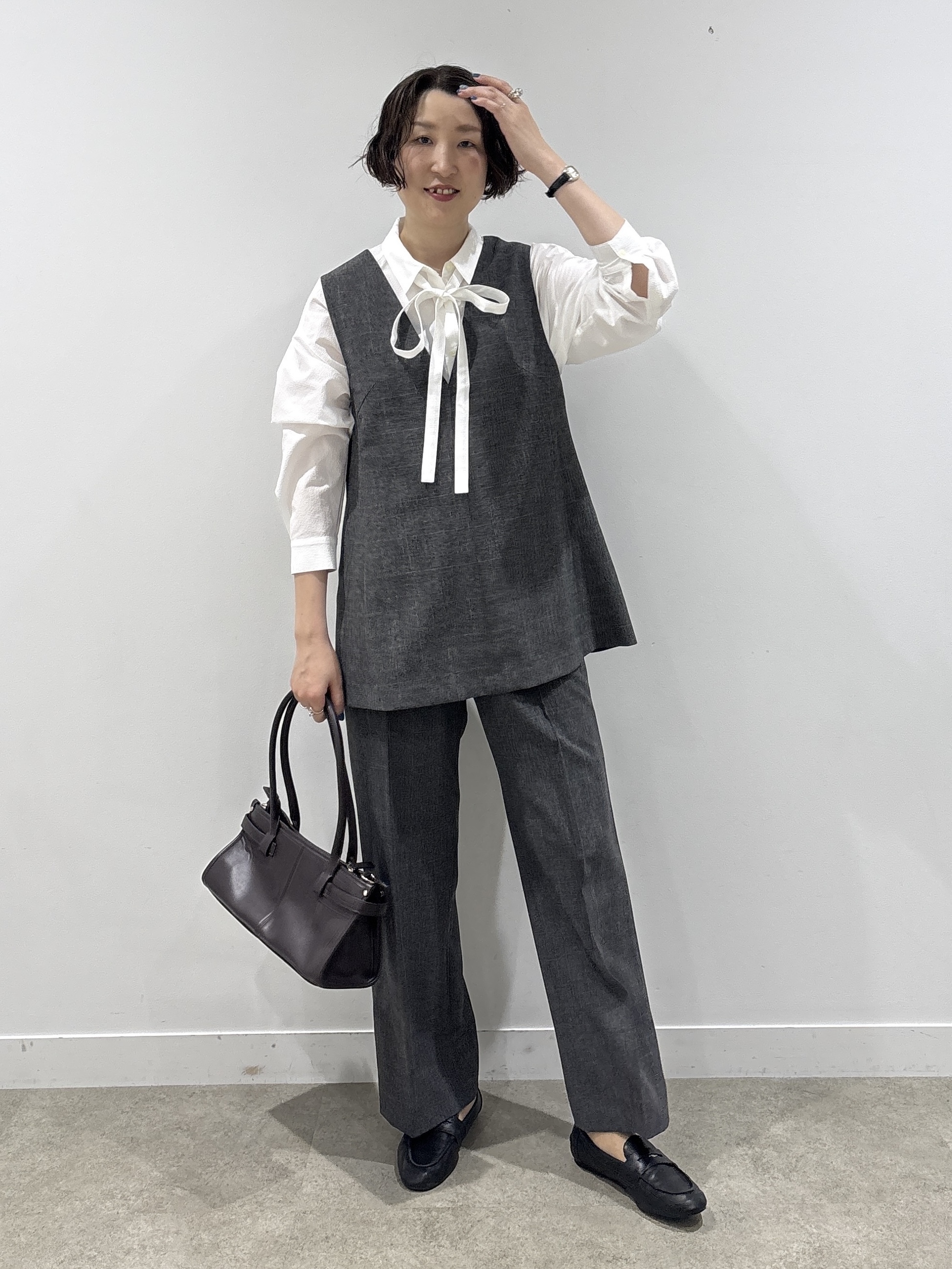 yuriさんの「INDIVI｜【UVケア／接触冷感】リネン風チュニックベスト」を使ったコーディネート