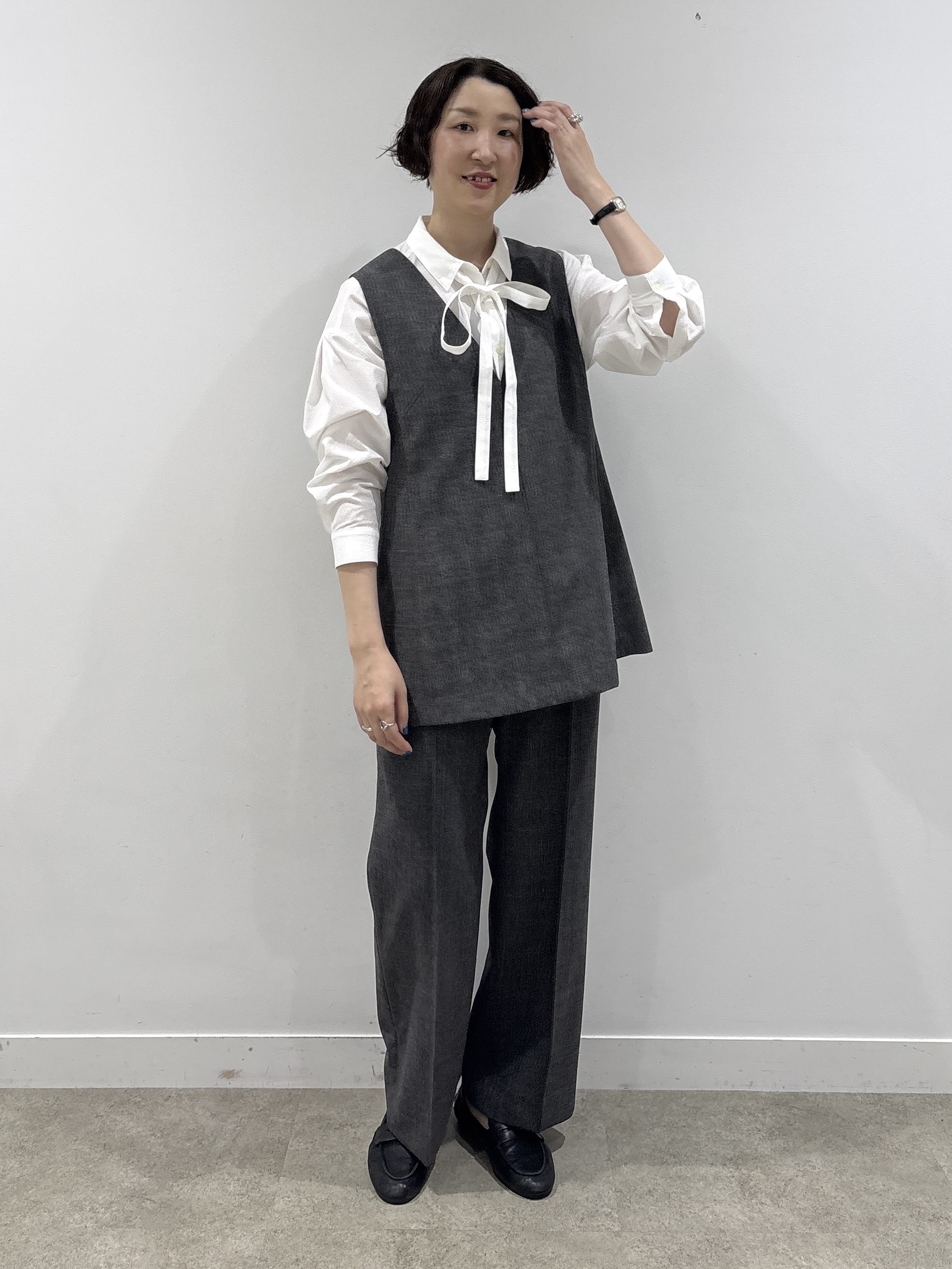 yuriさんの「INDIVI｜【UVケア／接触冷感】リネン風チュニックベスト」を使ったコーディネート