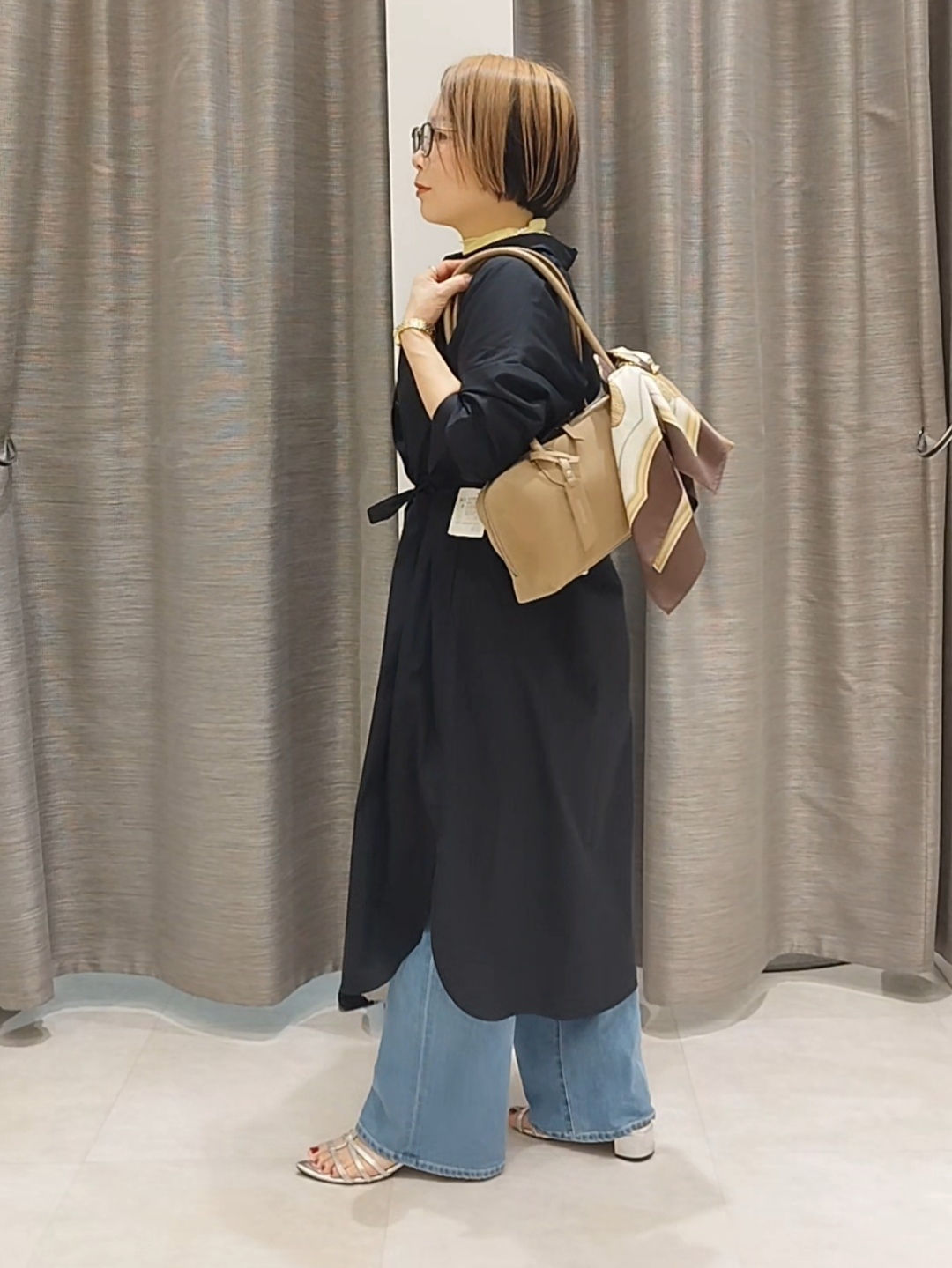 s u g iさんの「UNTITLED｜ロングシャツワンピース」を使ったコーディネート