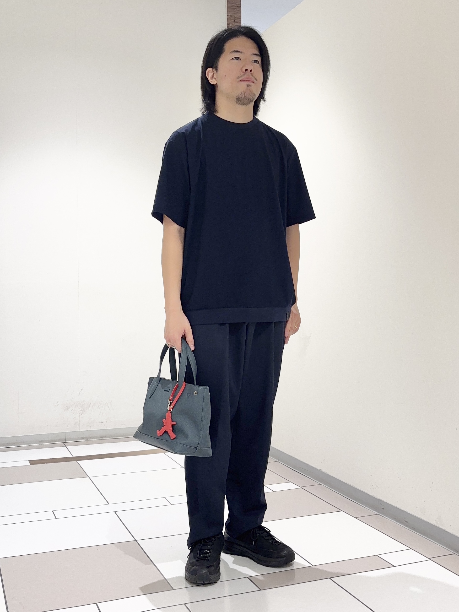 及川さんの「TAKEO KIKUCHI｜【通気性】AIR TOOL LIGHT Ｔシャツ」を使ったコーディネート
