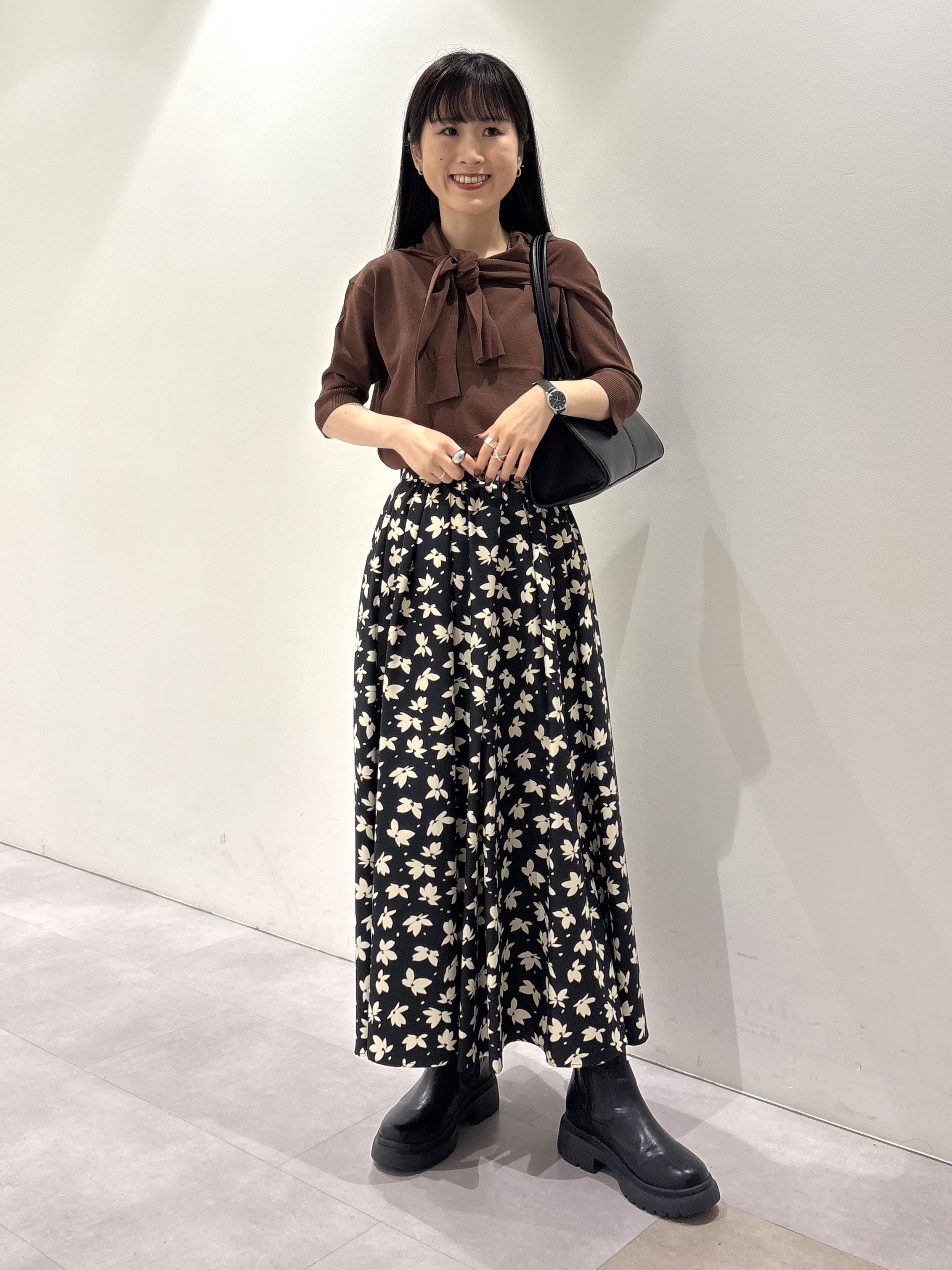 KEIKOさんの「INDIVI｜【2点セット】5分袖ニット＆カーディガン きれいめアンサンブルニット」を使ったコーディネート