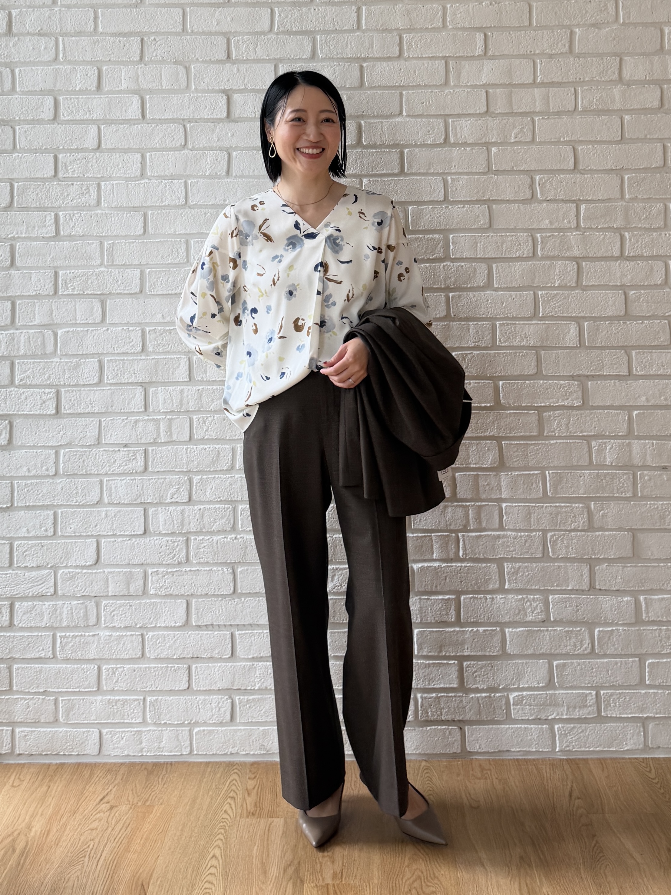 shihoさんの「INDIVI｜【洗濯機OK／ストレッチ◎】秋はじめのダブルジャケット」を使ったコーディネート