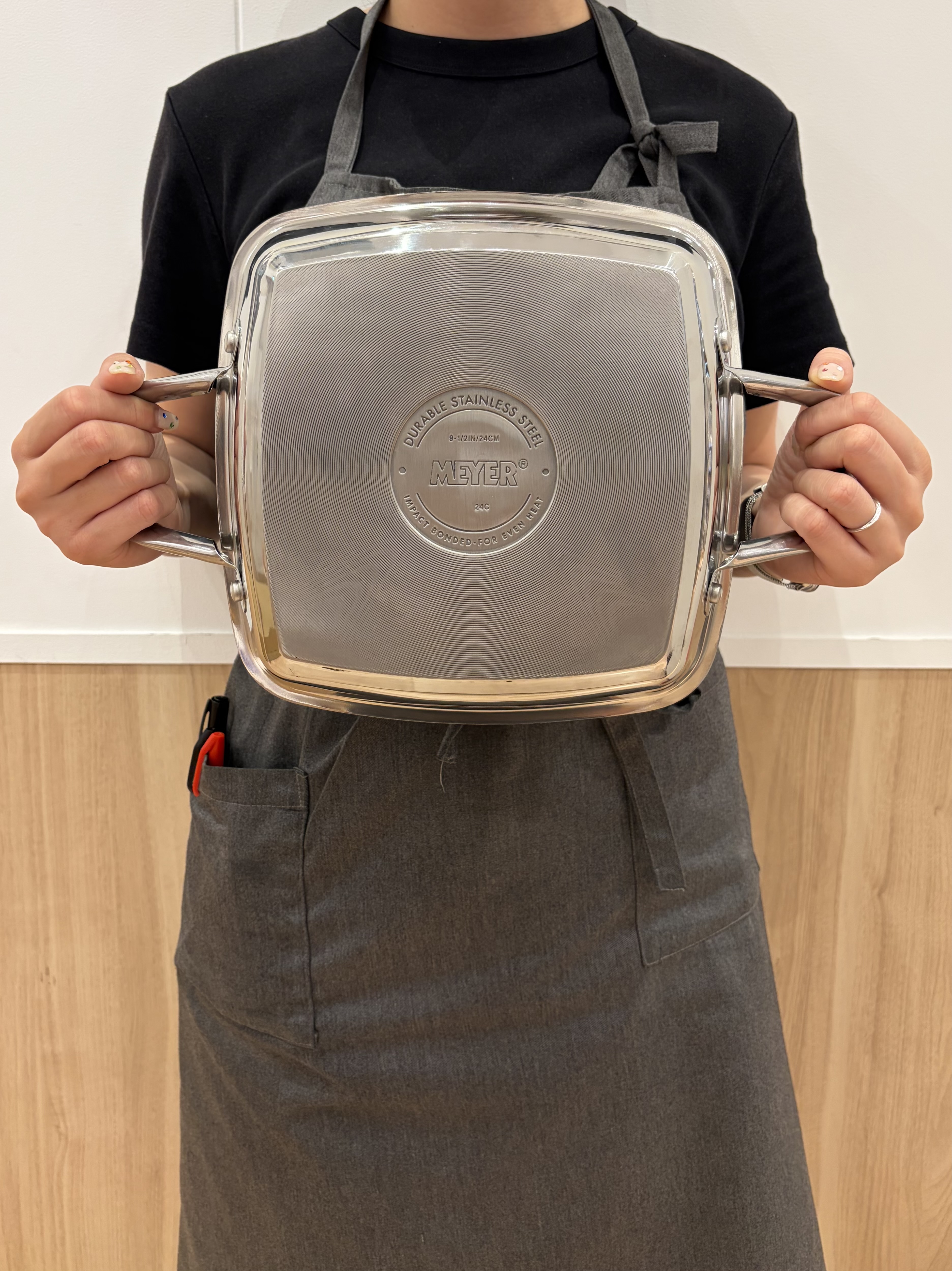 ほんださんの「212 KITCHEN STORE｜スクエアグリルパン 24cm RD ＜MEYER マイヤー＞」を使ったコーディネート