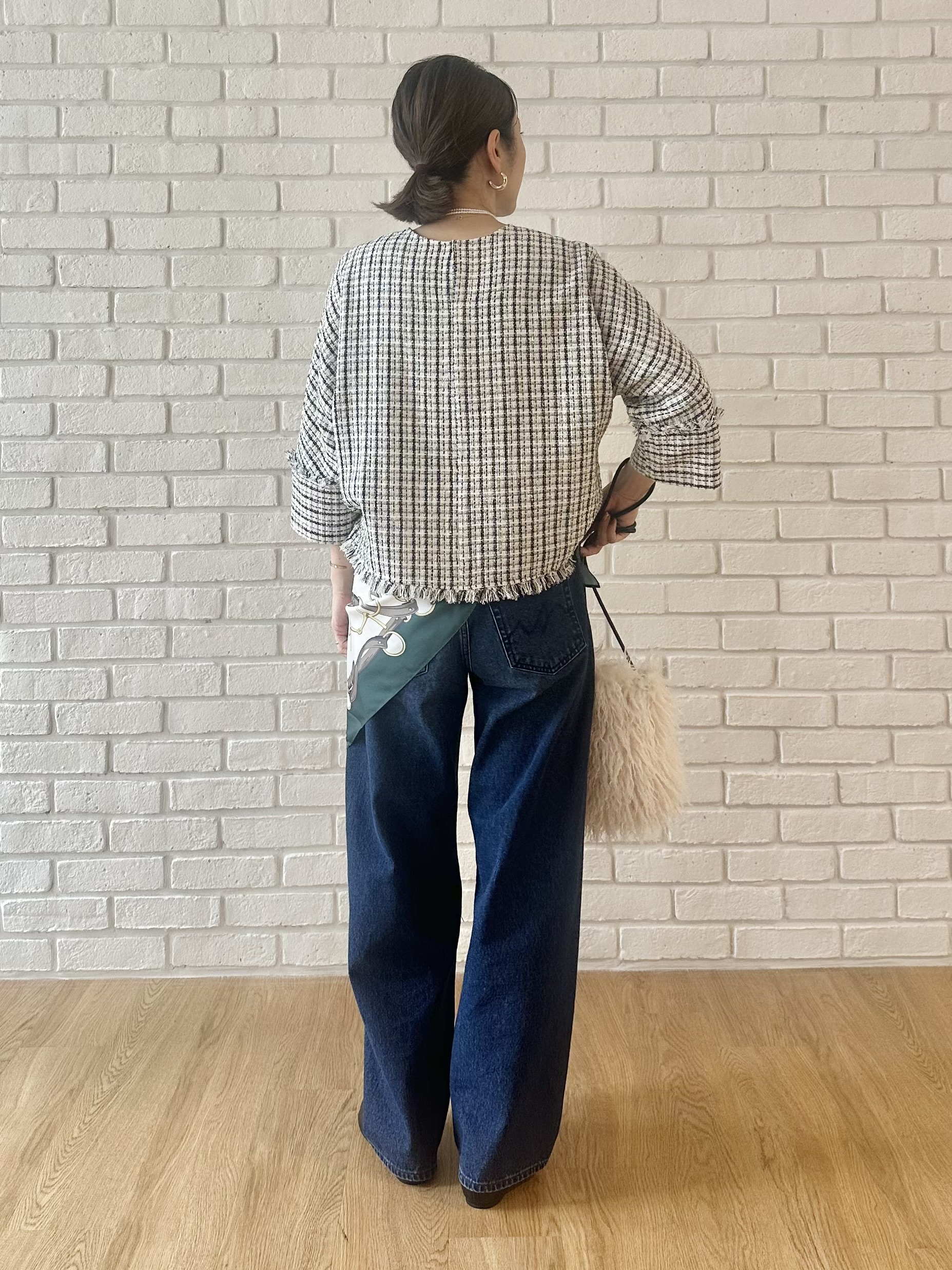 MAIさんの「INDIVI｜【華やか／1枚でサマになる】上品ツイードブラウス」を使ったコーディネート