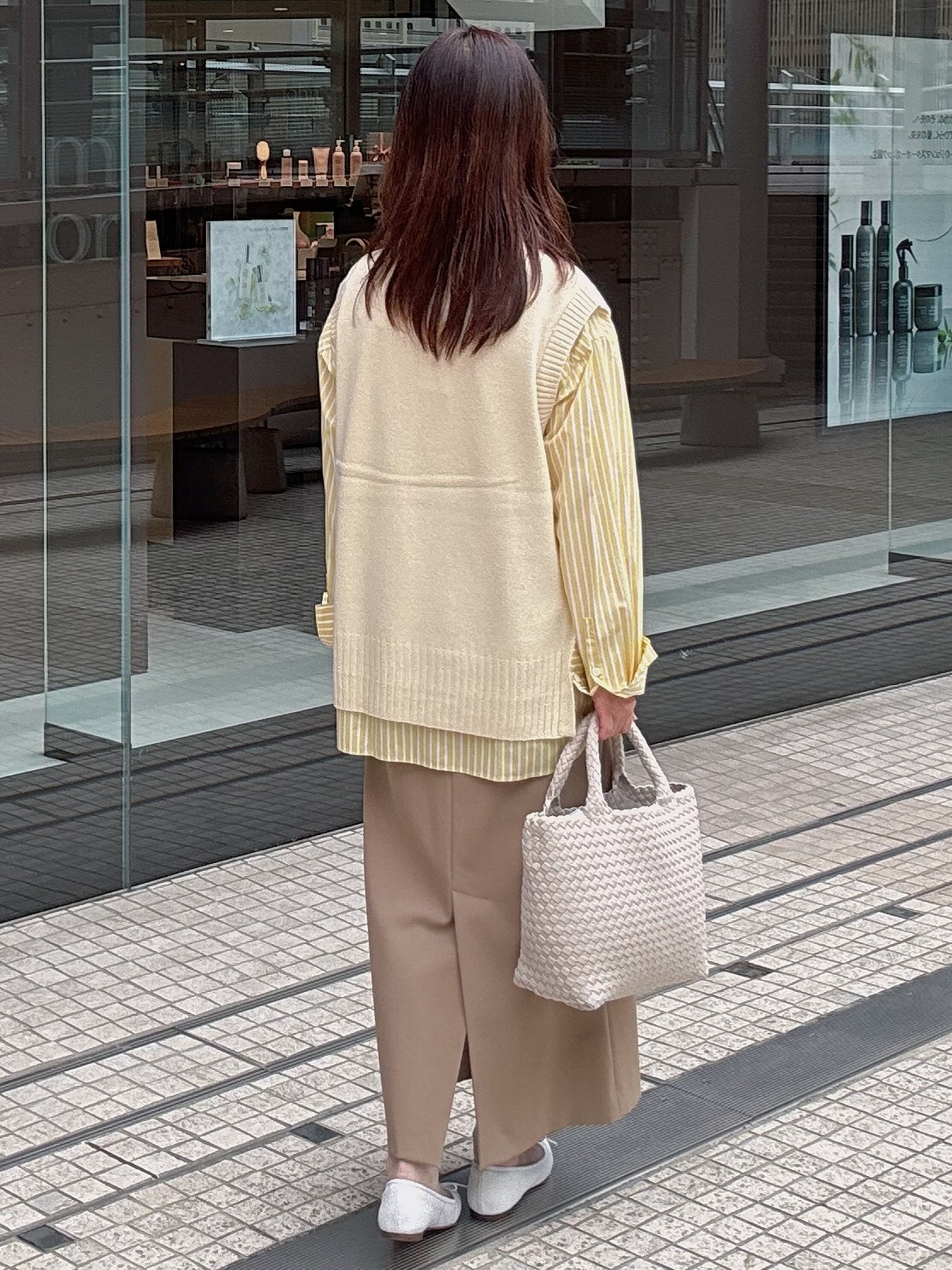 makiさんの「UNTITLED｜【6色色展開/コットン100】カラーベーシックシャツ」を使ったコーディネート