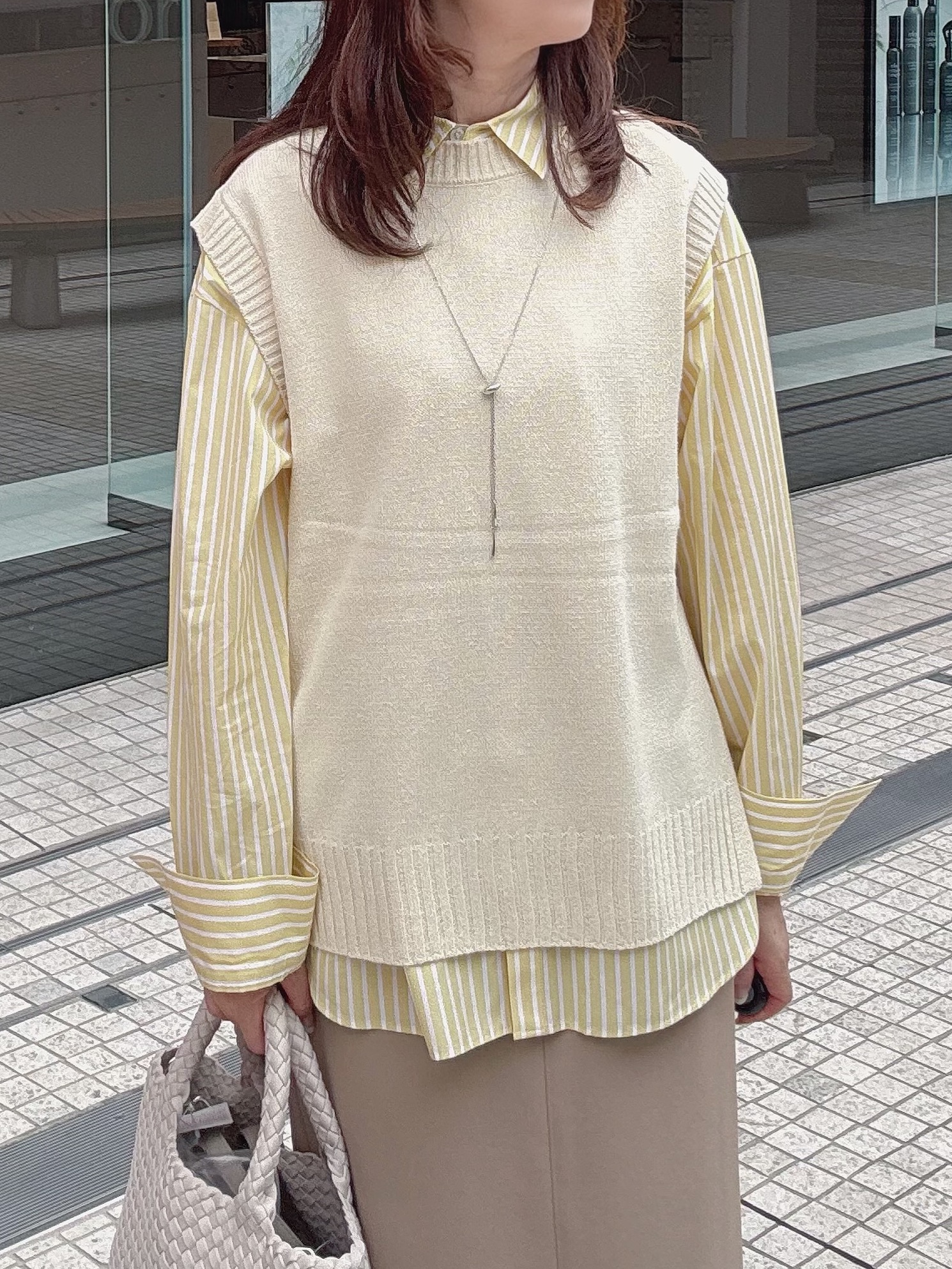 makiさんの「UNTITLED｜【6色色展開/コットン100】カラーベーシックシャツ」を使ったコーディネート