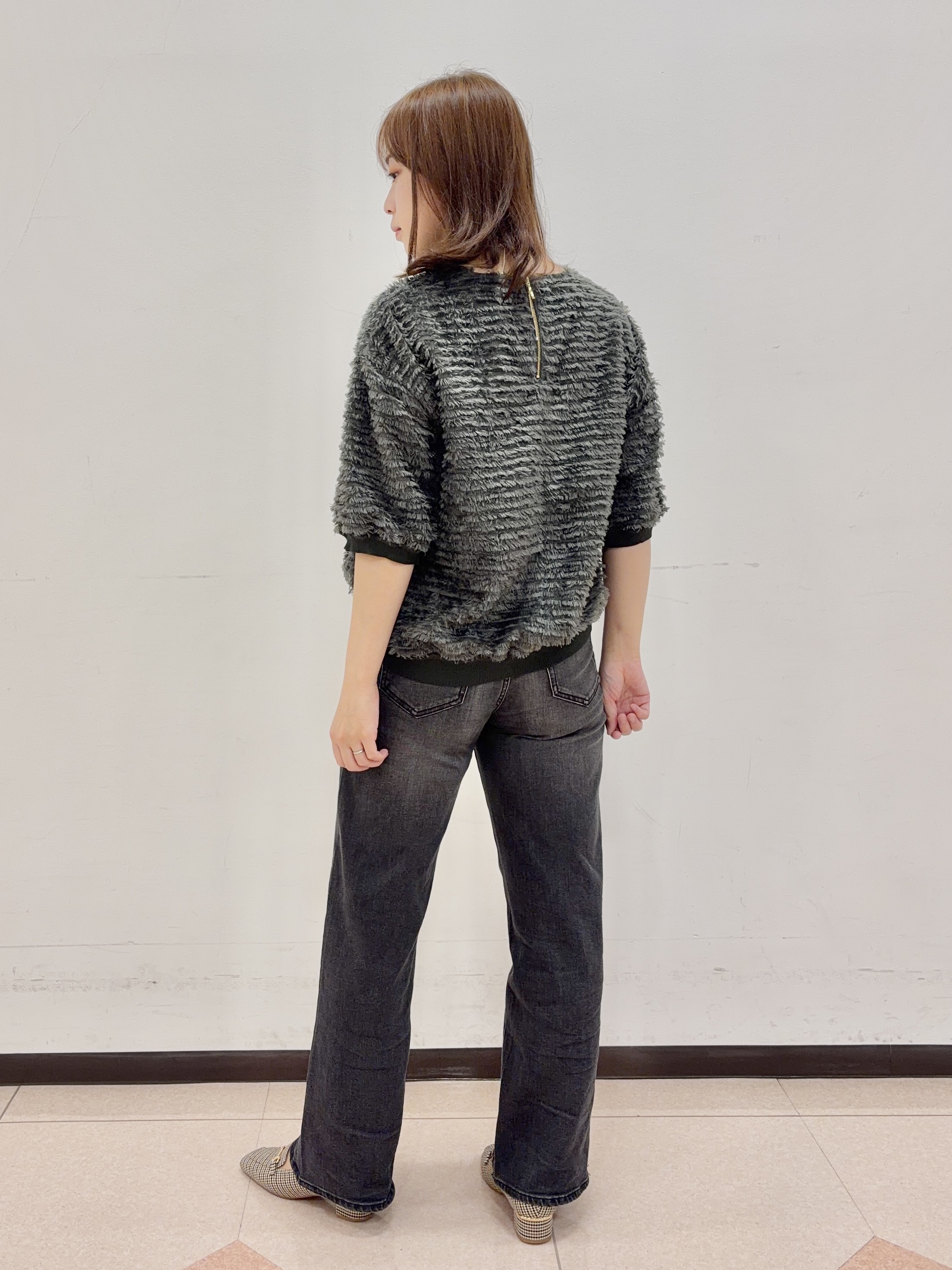 りおさんの「UNTITLED｜【秋映え/体型カバー】フェザージャガードプルオーバー」を使ったコーディネート