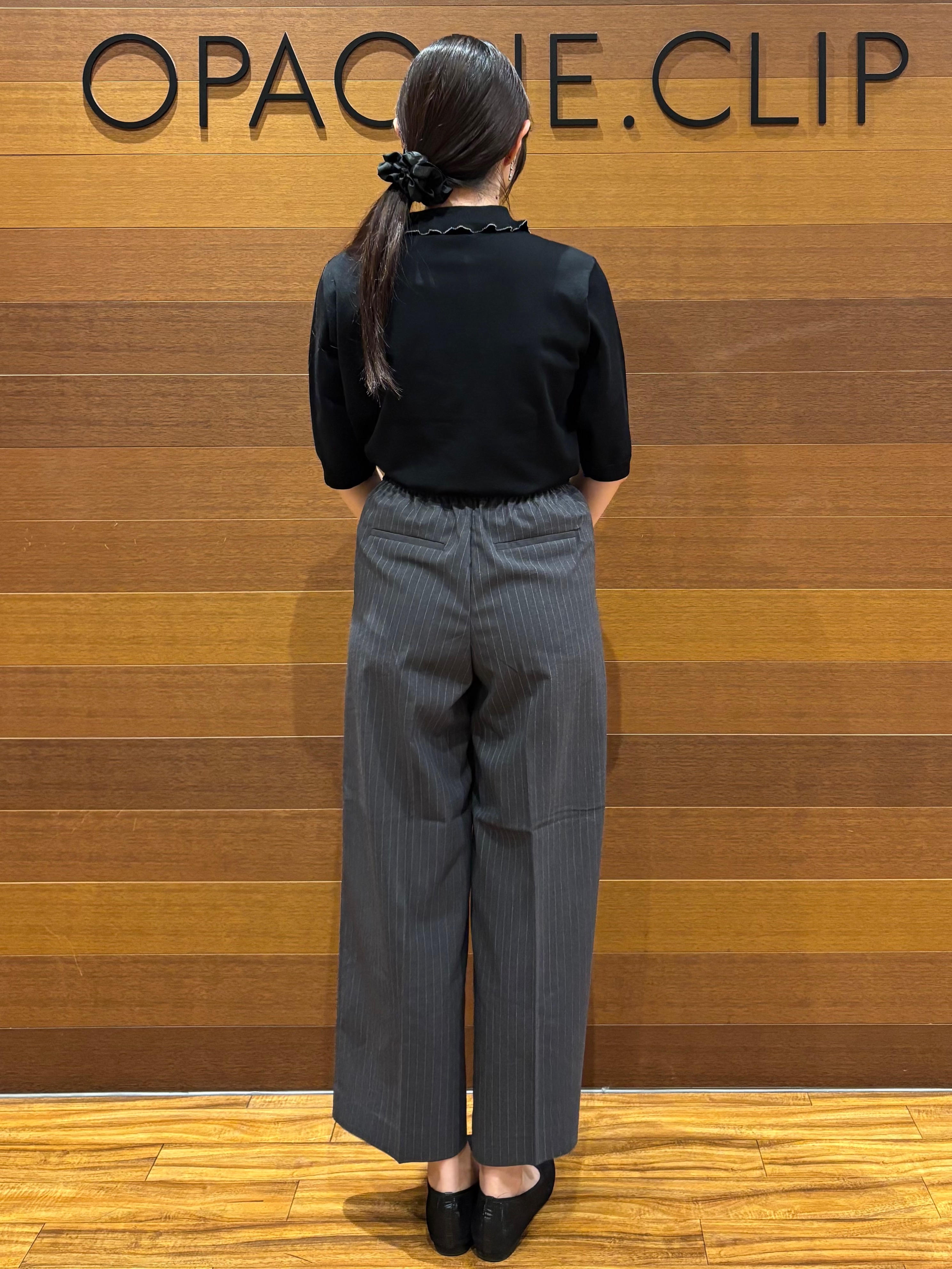 わかなさんの「OPAQUE.CLIP｜【UVケア】フリルポロニット《洗濯機OK／抗ピル》」を使ったコーディネート
