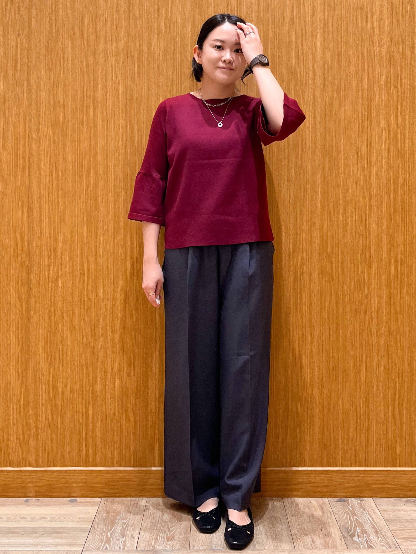 aさんの「OPAQUE.CLIP｜【UVケア／遮熱性】フレアスリーブニット／袖口レースアソート《洗濯機OK》」を使ったコーディネート
